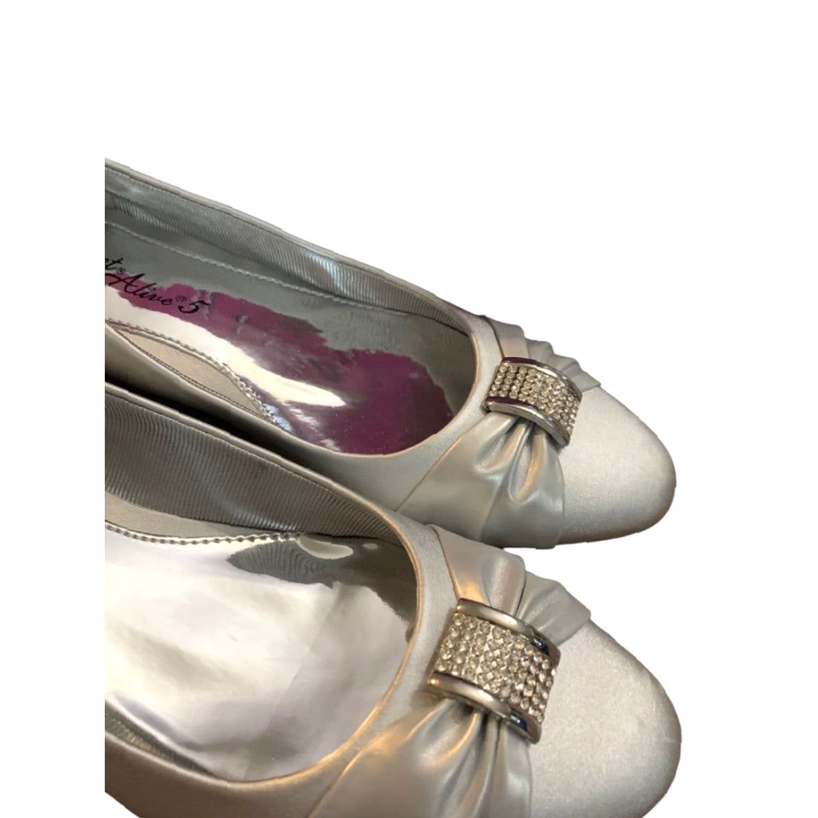 Vintage Easy Street Pump Women 8.5M Silver Satin Embellished Heel New Size US 9 / IT 39 - 4 Thumbnail