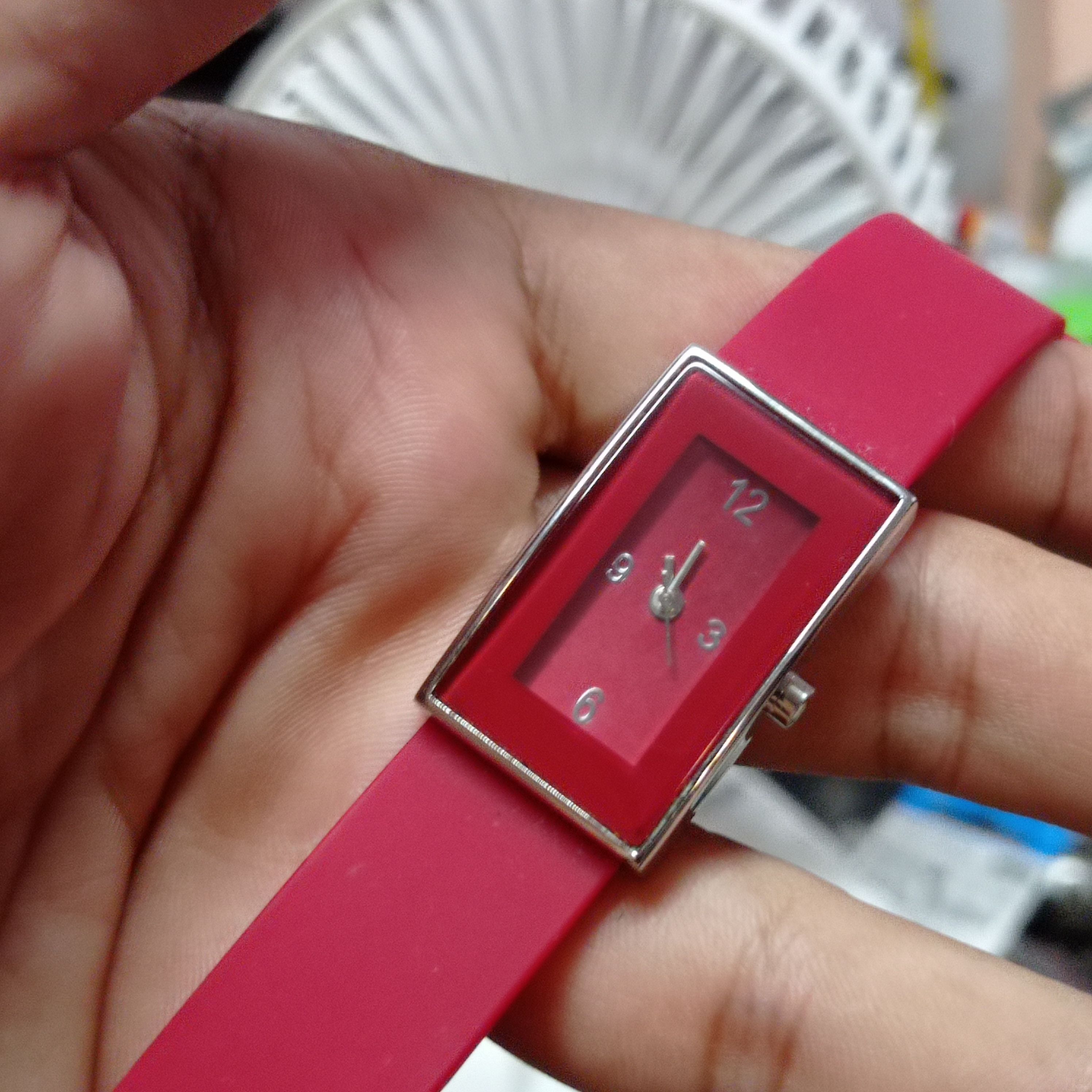 Japanese Brand × Vintage Vintage Luxury Watch ALL REDS Japan Engine Size ONE SIZE - 2 Thumbnail