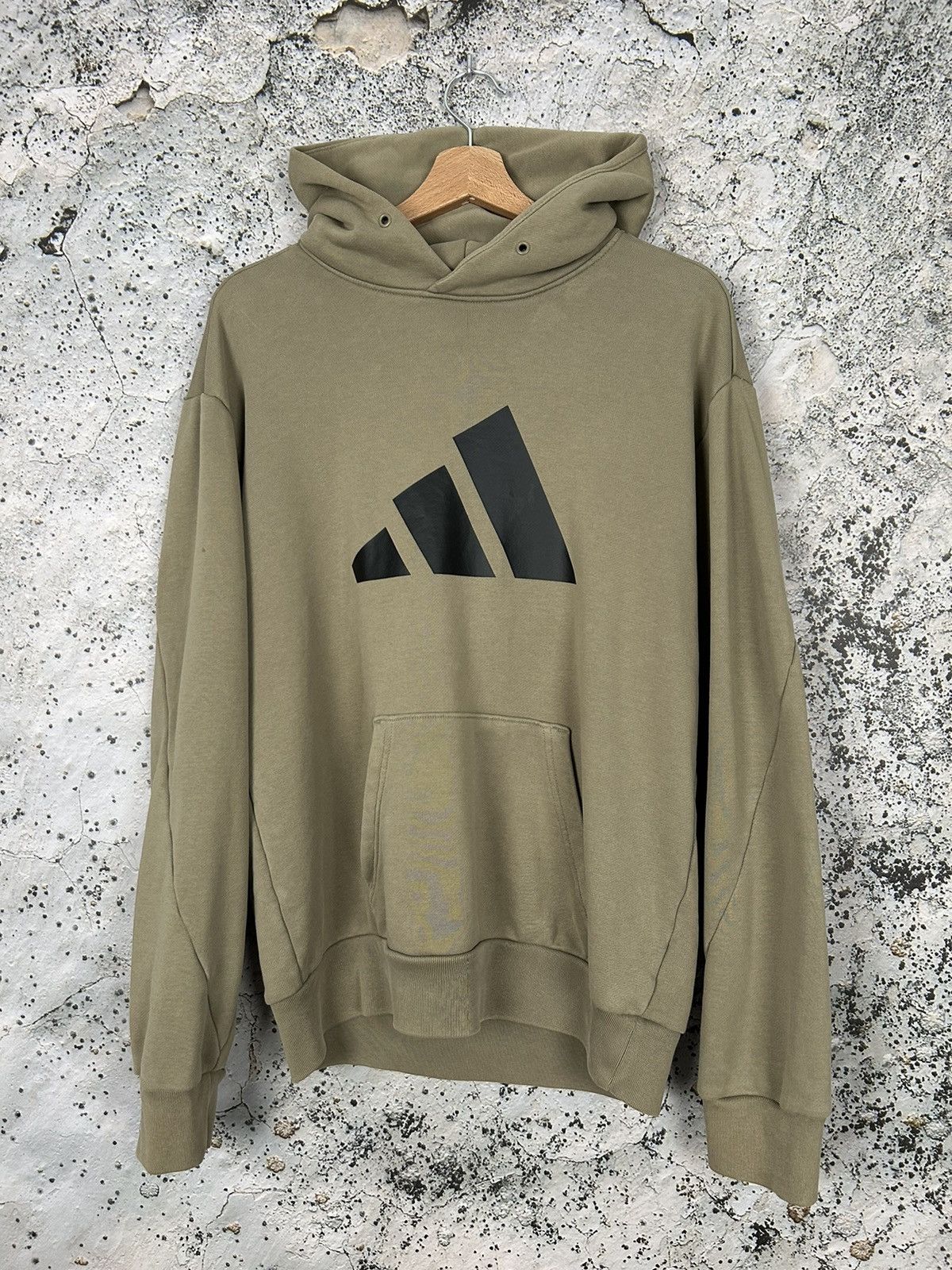Adidas Adidas Center Logo Beige Hoodie Streetwear Sportswear Size US M / EU 48-50 / 2 - 1 Thumbnail