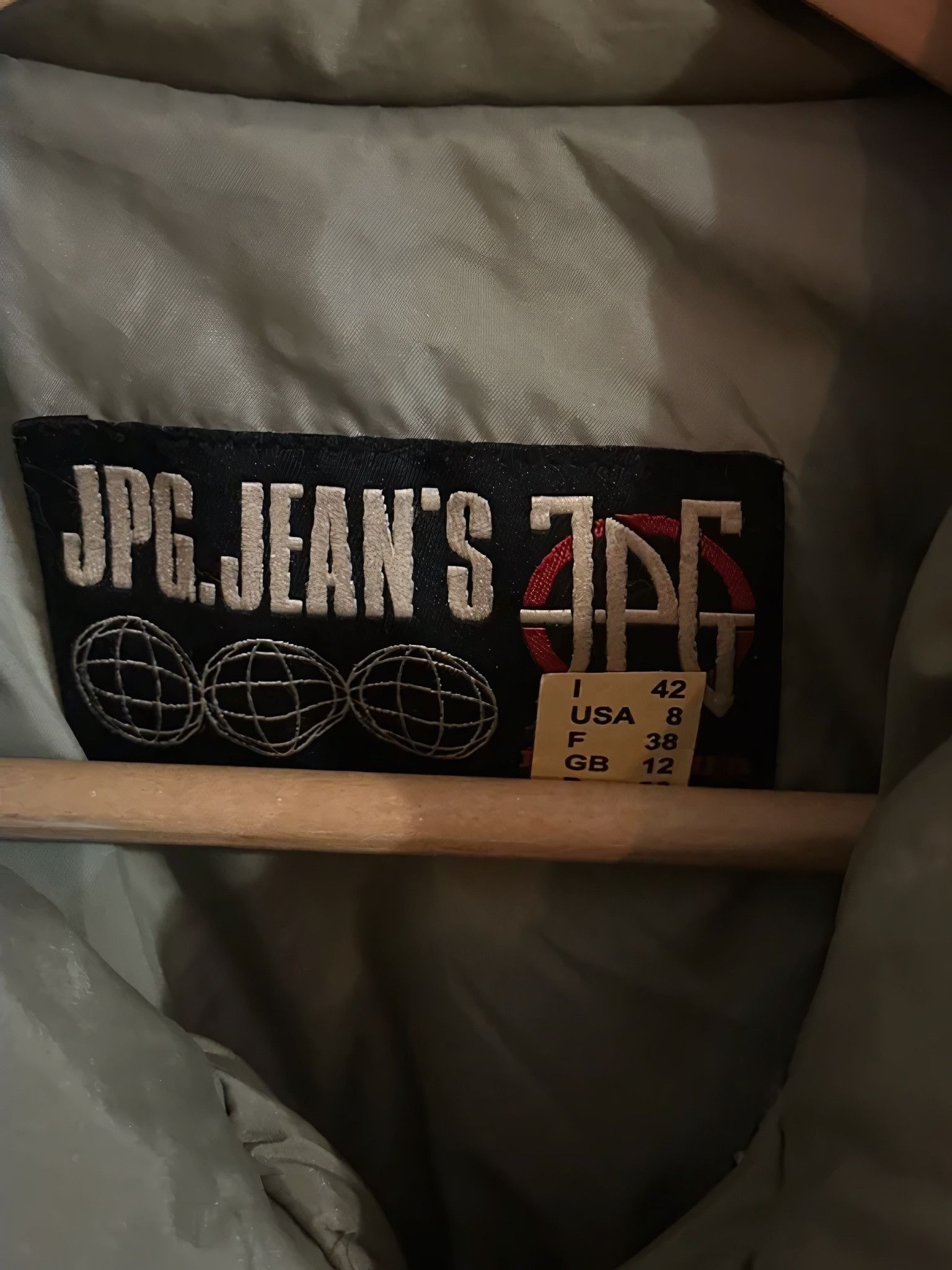 Jean Paul Gaultier F/W 2003 RUNWAY BONDAGE GOOSE DOWN JACKET Size M / US 6-8 / IT 42-44 - 7 Thumbnail