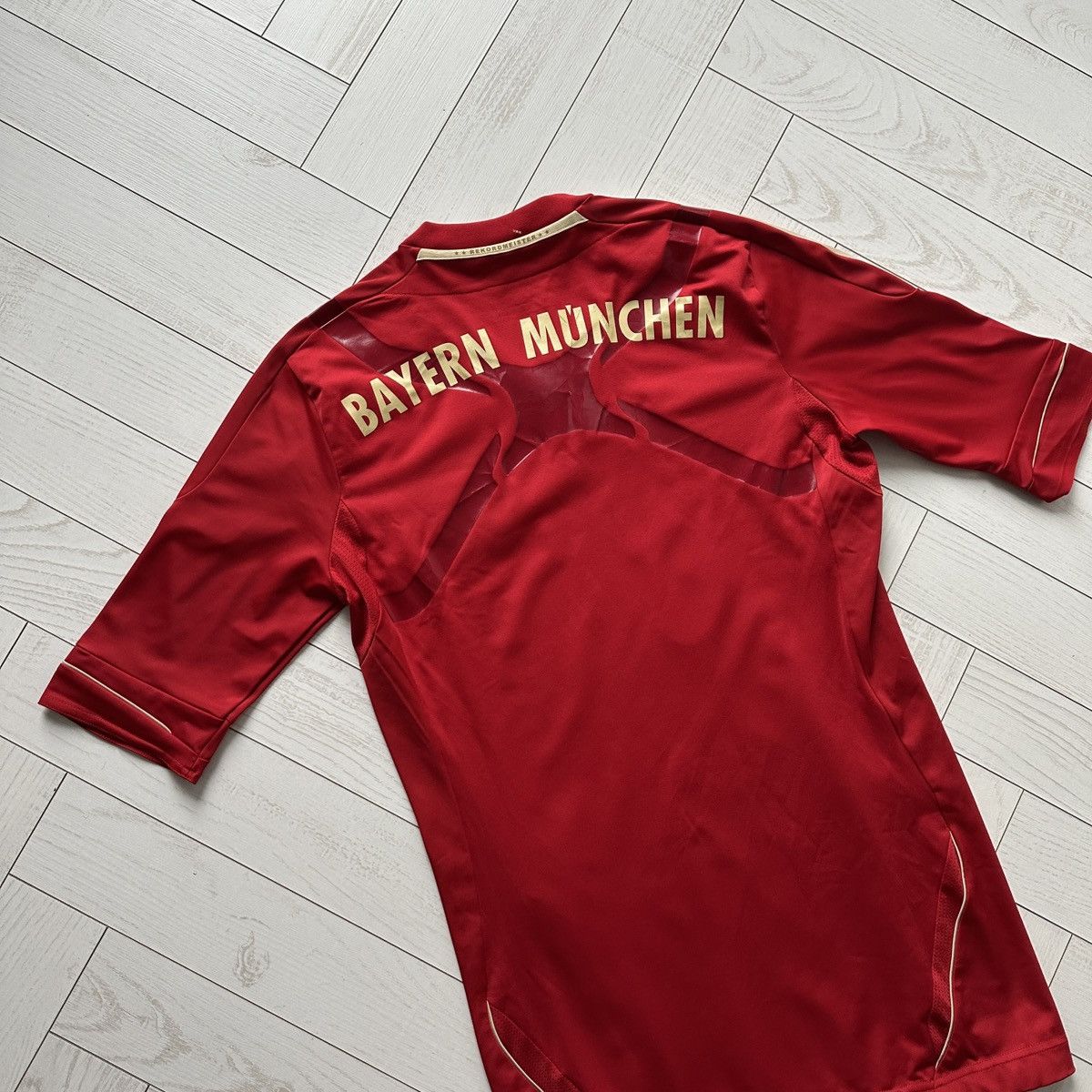 Adidas Bayern Munchen 11/12 Player Issue Techfit jersey Adidas rare Size US L / EU 52-54 / 3 - 6 Thumbnail