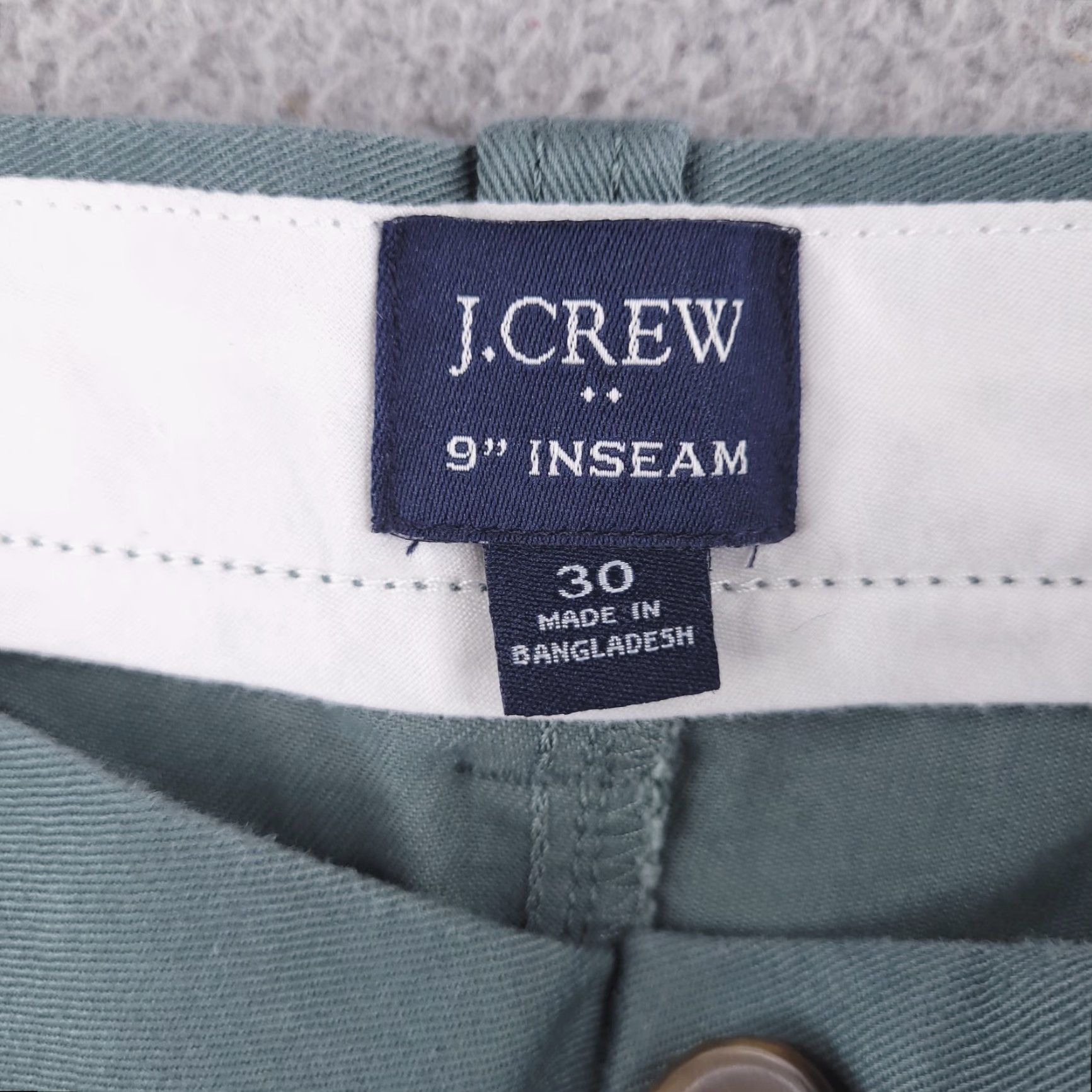 J.Crew J.CREW Shorts Mens 30 Green Casual Cotton Chino 9" Inseam Size US 30 / EU 46 - 2 Thumbnail