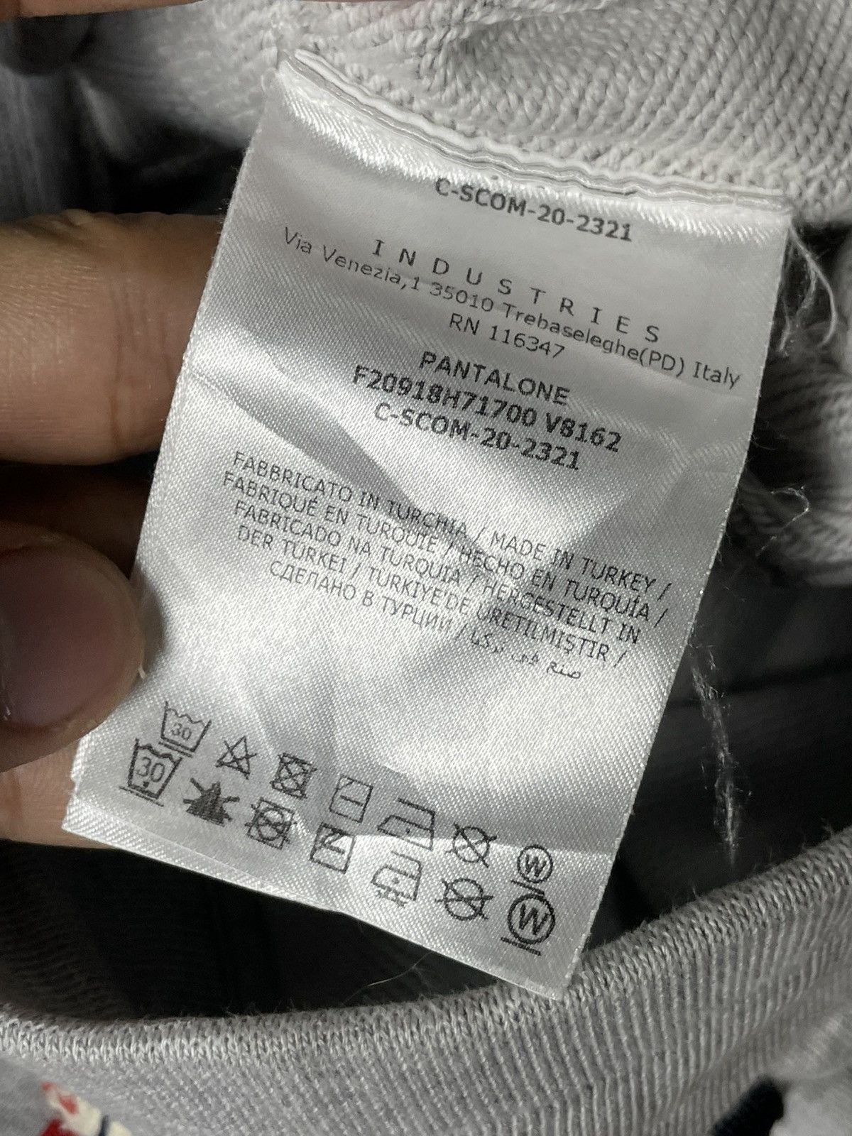 Moncler Vintage MONCLER Sweatpants (73) Size US 32 / EU 48 - 12 Thumbnail
