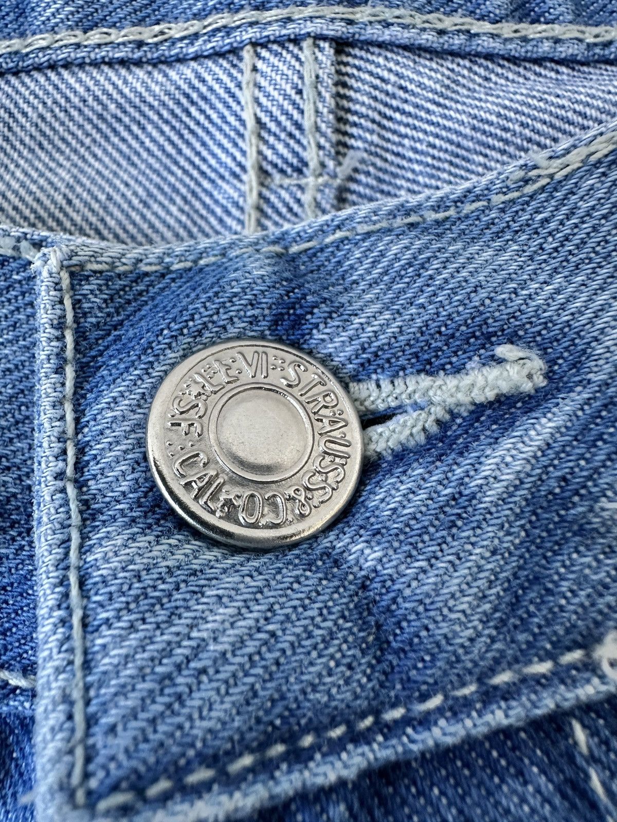 Levi's Vintage 90s Levi’s 501 Jeans Made in USA W35 L32 Blue Denim Size US 35 - 6 Thumbnail