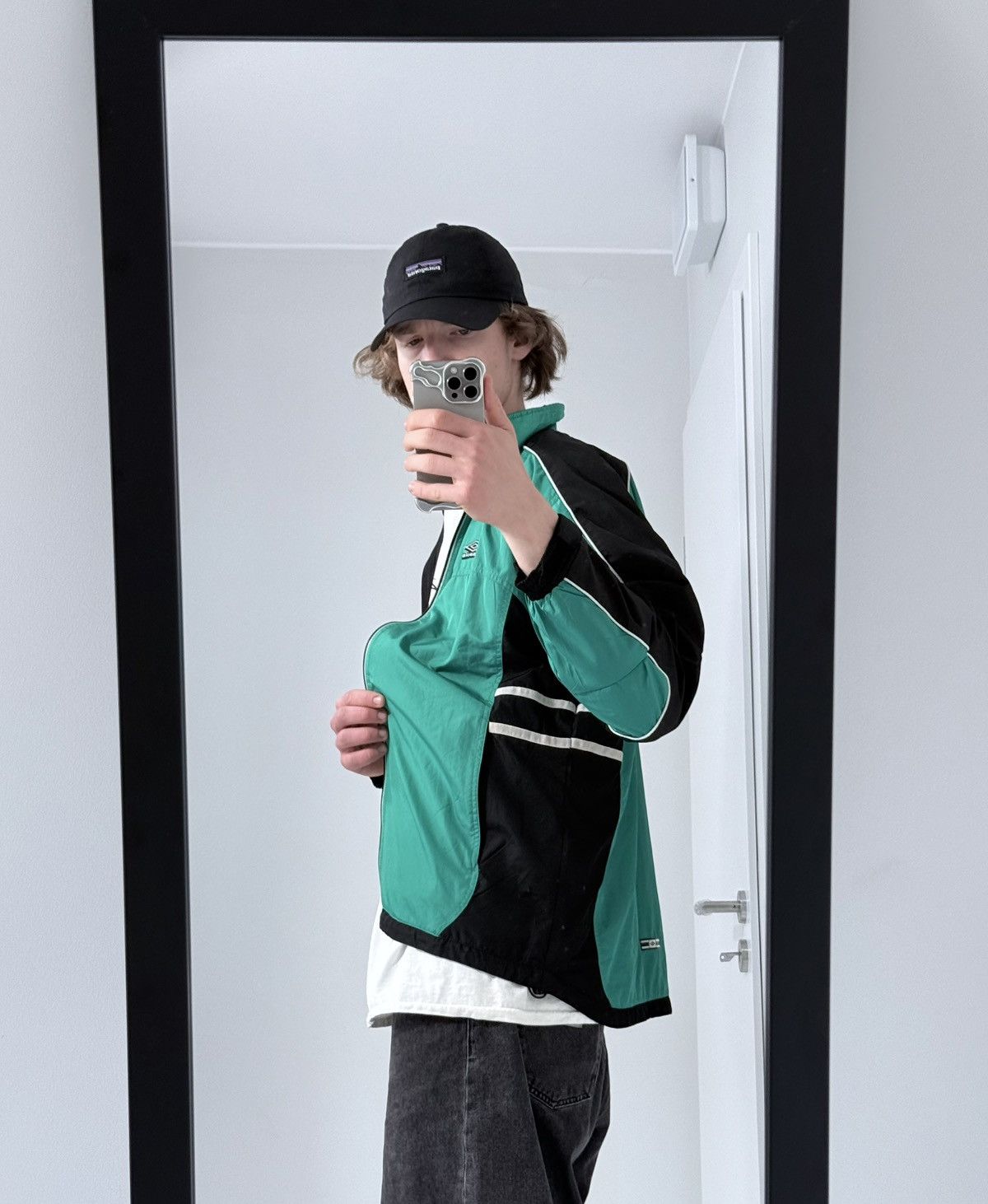 Umbro Vintage Umbro y2k avantgarde streetwear jacket Size US XL / EU 56 / 4 - 7 Thumbnail