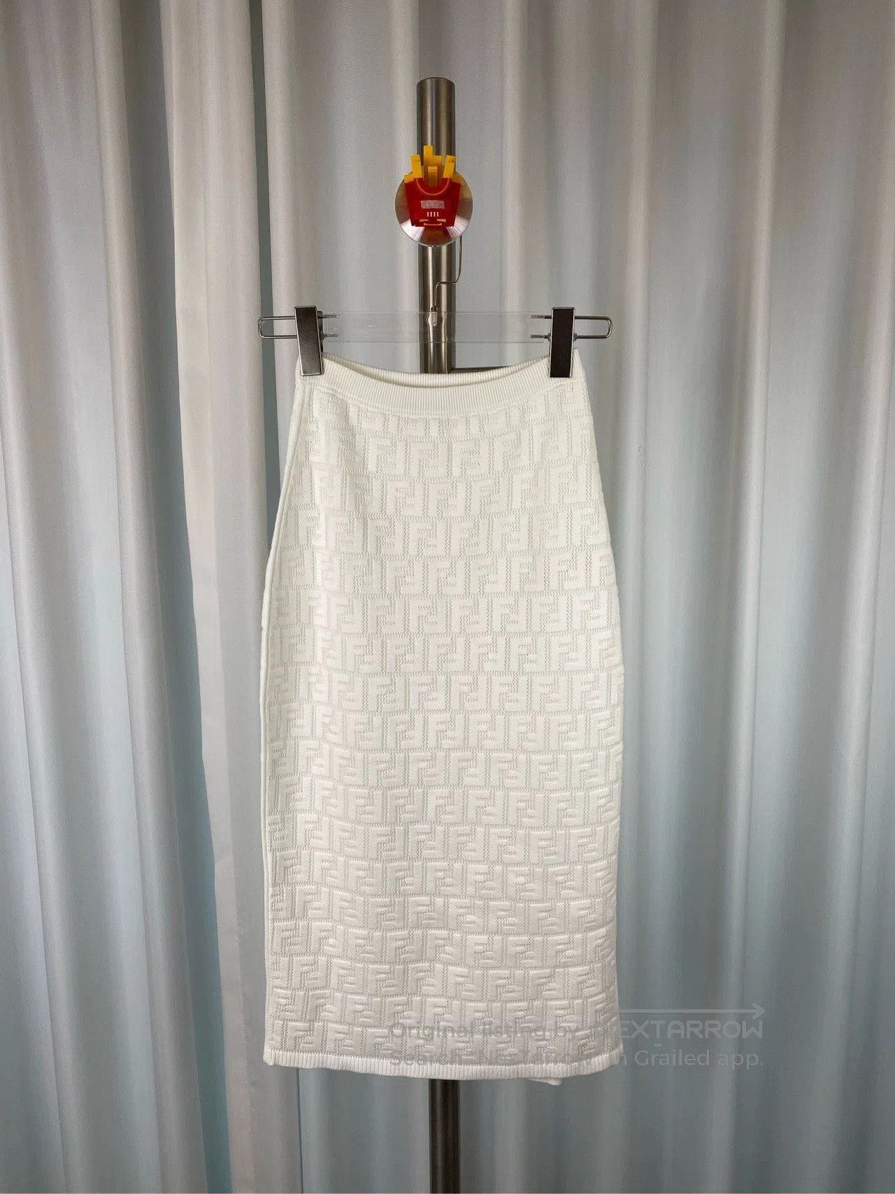 Fendi Fendi White Knit Logo Skirt Set. Size US 36 / EU 52 - 1 Thumbnail