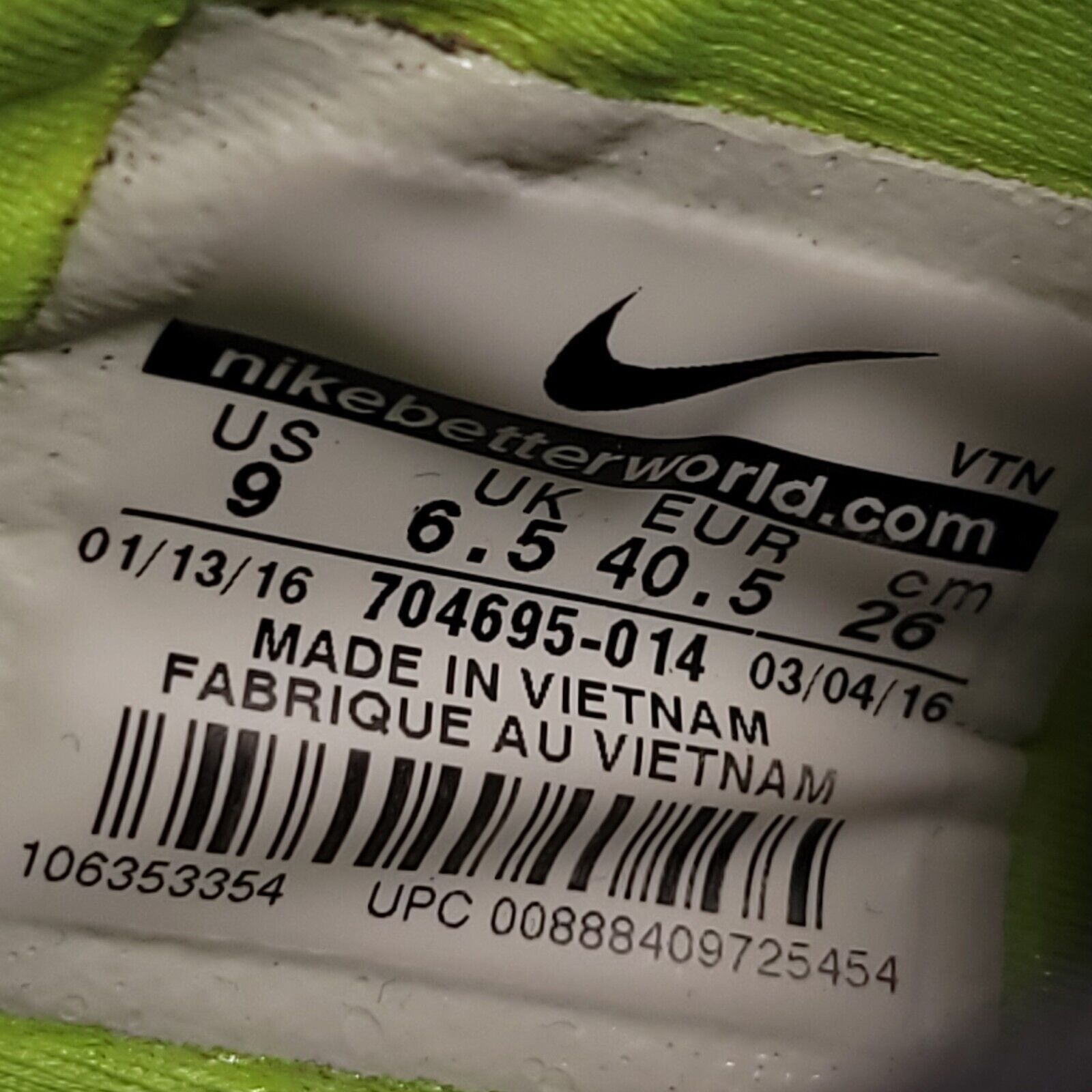 Nike Nike Free TR Fit 5 Shoe Womens Size 9 704695-014 Black White Size US 9 / IT 39 - 9 Thumbnail