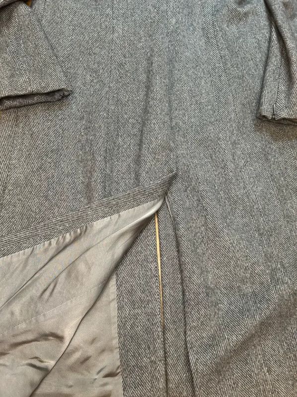 Alexander McQueen Rare and Exquisite 100% Cashmere Statement McQueen Coat Size M / US 6-8 / IT 42-44 - 5 Thumbnail