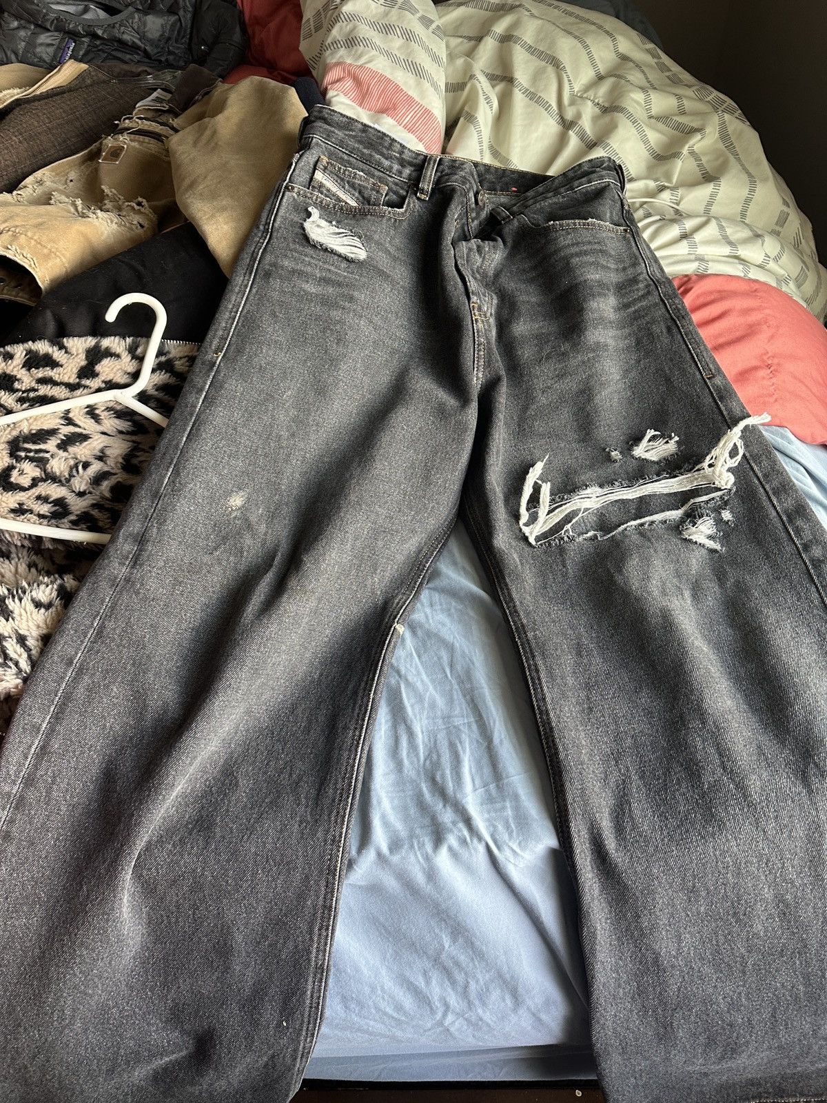 Diesel Relaxed Jeans D-Fish 0ghaa | Grailed