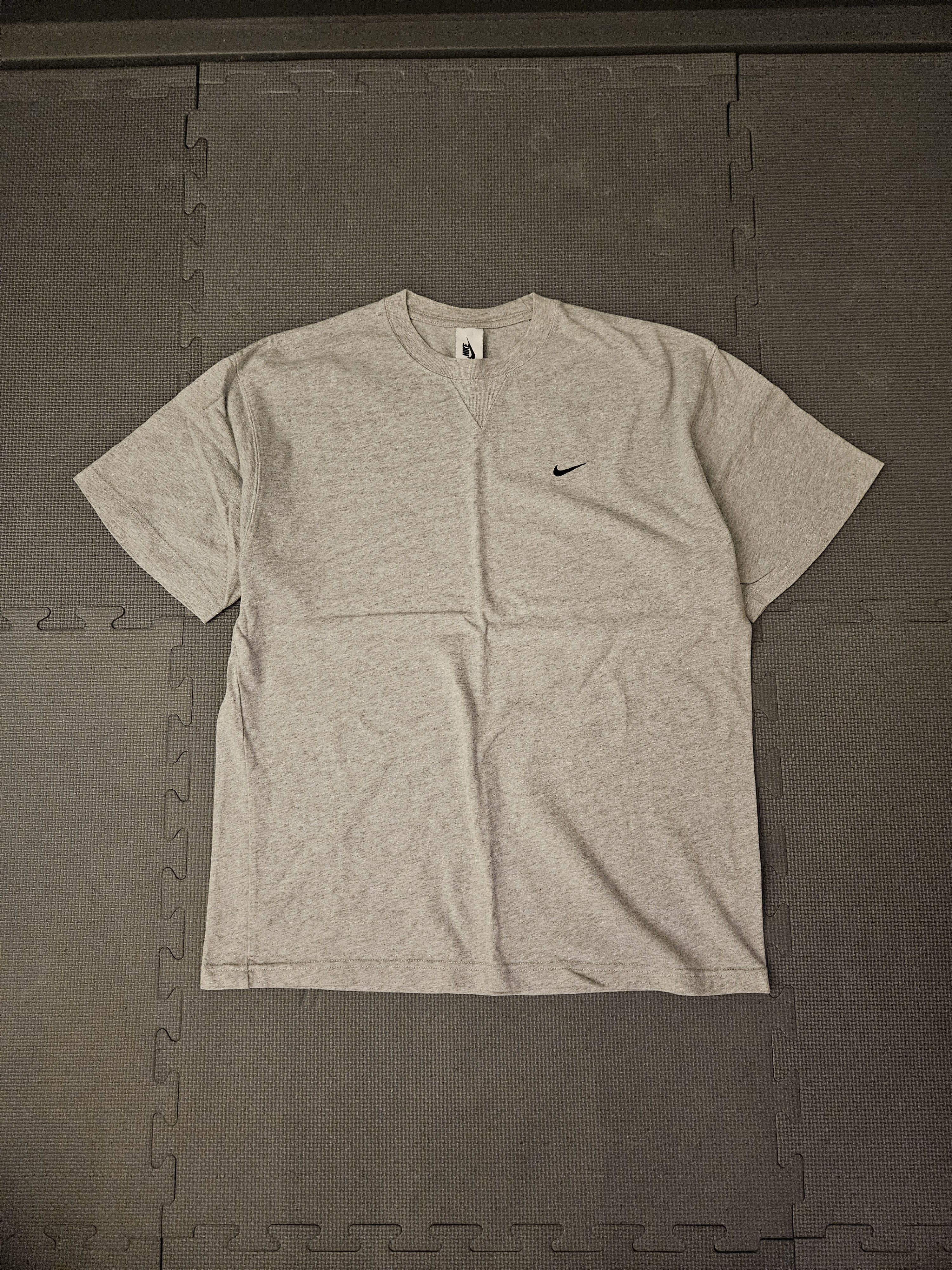 Nike Nike x Kim Jones Reflective Rear Logo Tee Size US L / EU 52-54 / 3 - 1 Thumbnail
