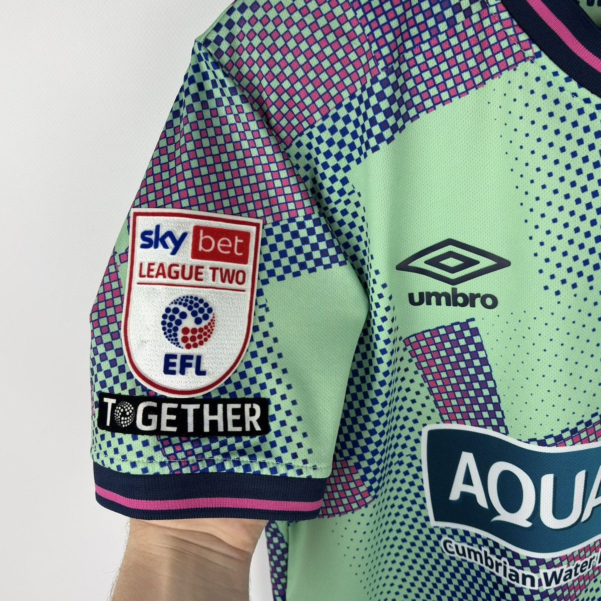 Umbro Umbro Carlisle United 24/25 Vela #16 Football Soccer Jersey Size US M / EU 48-50 / 2 - 7 Thumbnail