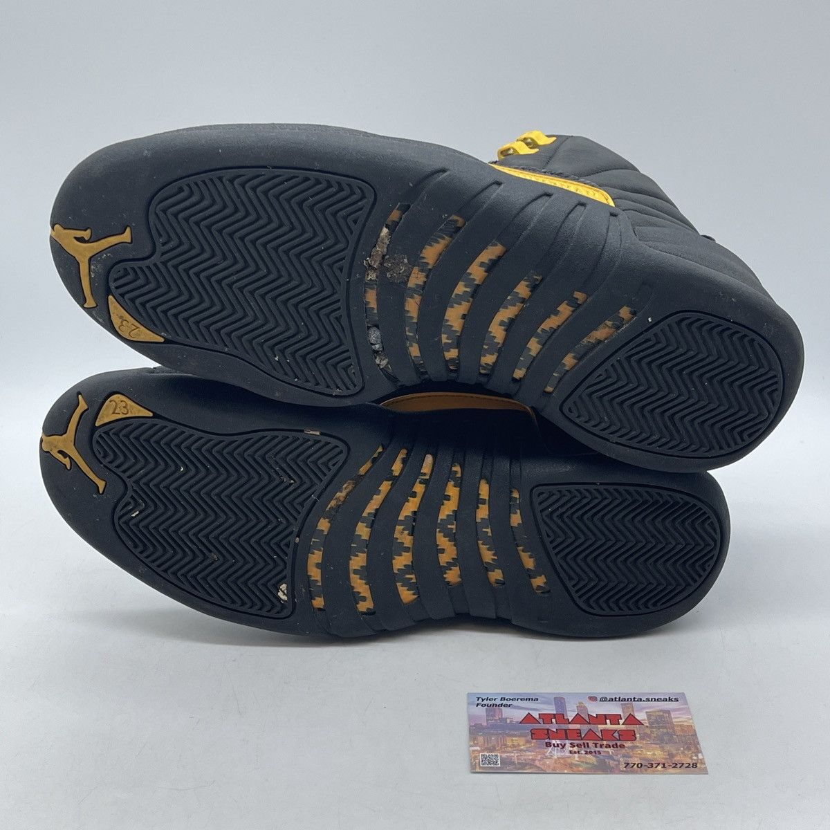 Jordan Brand Air Jordan 12 black taxi Size US 9.5 / EU 42-43 - 7 Thumbnail