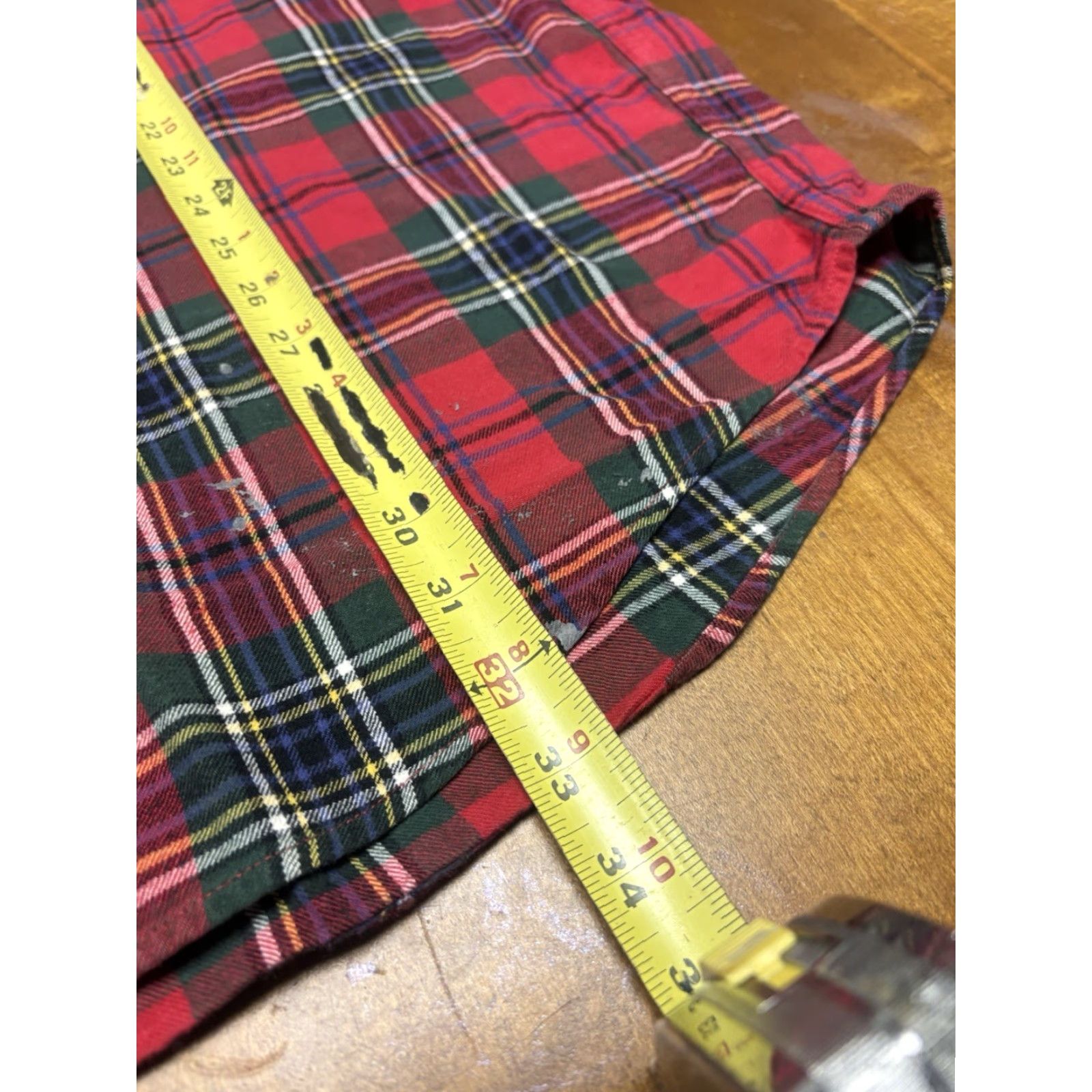 Eddie Bauer VINTAGE Eddie Bauer Plaid Flannel Shirt Men L Button-Up Red Long Sleeve Collared Vintage 70s 80s Outdoors Hiking Camping Lumberjack促 Size US L / EU 52-54 / 3 - 5 Thumbnail