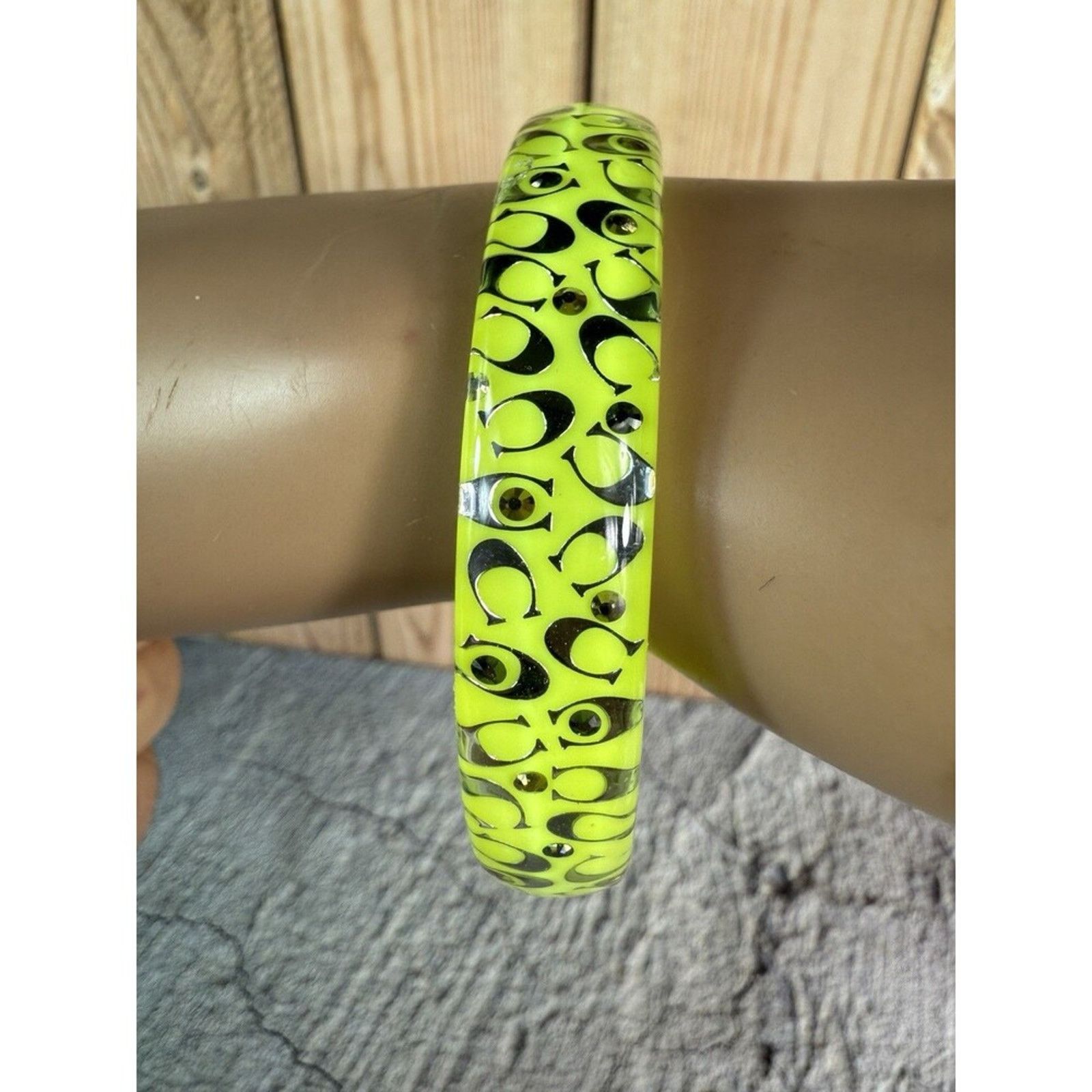Coach Coach Retro Signature Bangle Bracelet Translucent Neon Lime Size ONE SIZE - 3 Thumbnail