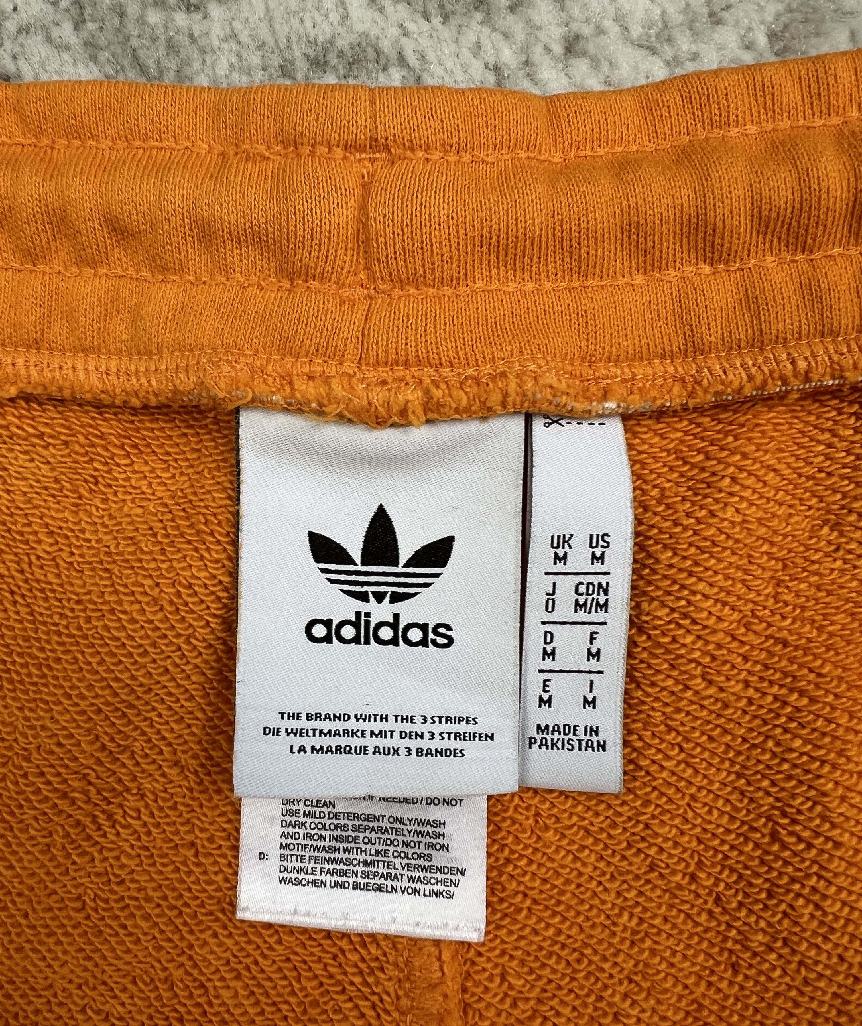 Adidas Adidas Originals Trefoil Shorts Bright Orange M Size US 32 / EU 48 - 15 Thumbnail