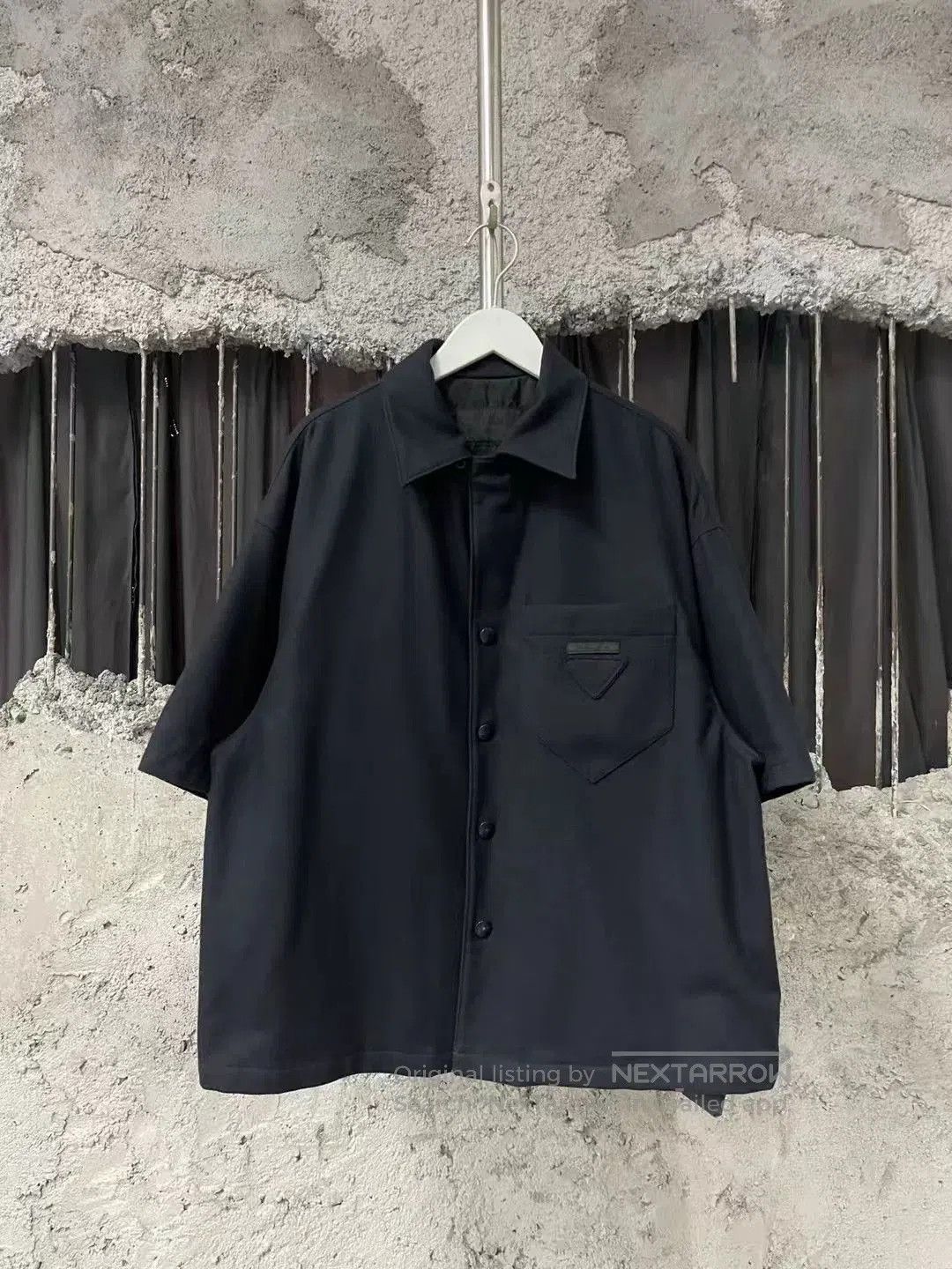 Prada Prada Dark Blue Wool Triangle Logo Short. Size US S / EU 44-46 / 1 - 1 Thumbnail