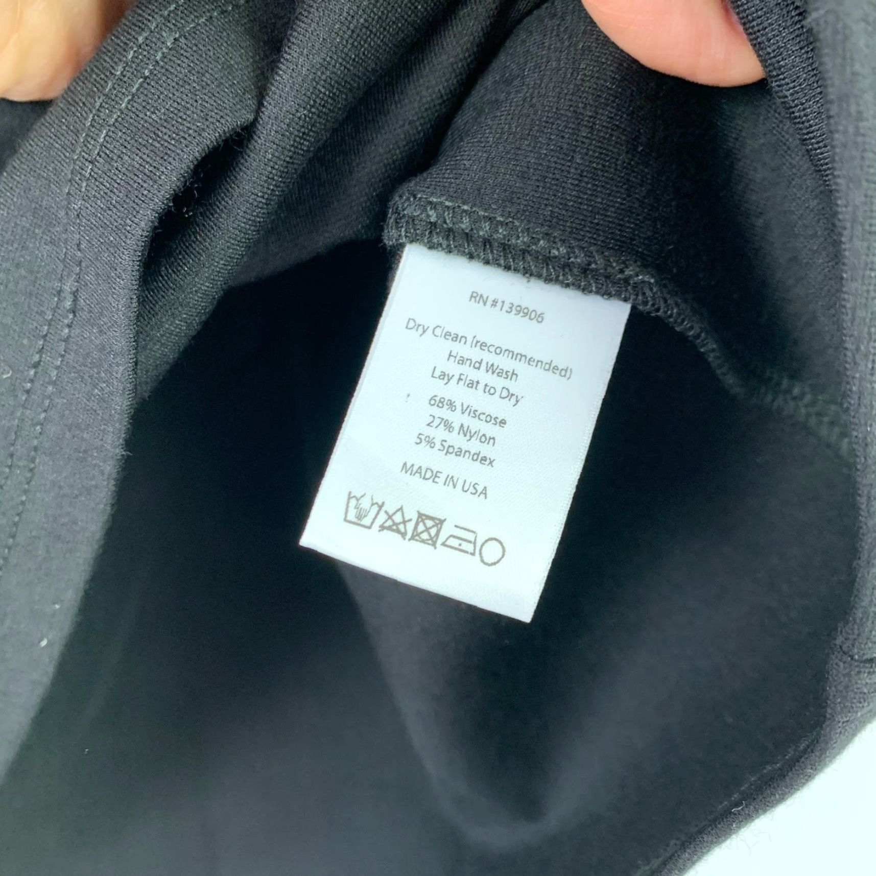 Black Halo Ripley Rader Black Short Sleeve Ponte Shirt Top XS NWT Women Casual Business Basic Stretch Cotton Blend Knit T-Shirt Top Size XS / US 0-2 / IT 36-38 - 5 Thumbnail