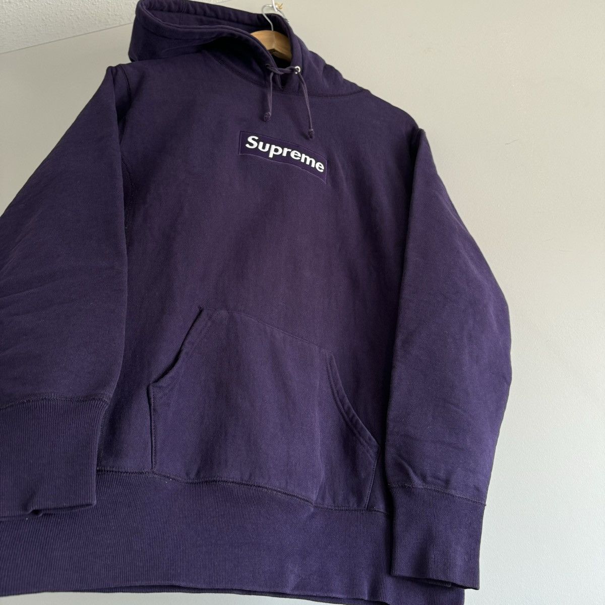 Supreme × Vintage 2001 Supreme Purple Box Logo Hoodie Size US M / EU 48-50 / 2 - 9 Thumbnail