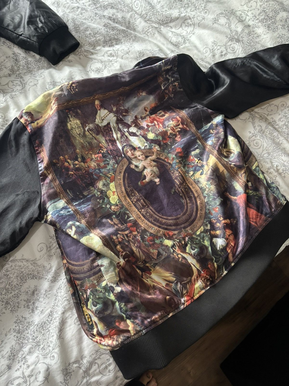 Criminal Damage Criminal Damage bomber Size US L / EU 52-54 / 3 - 2 Thumbnail