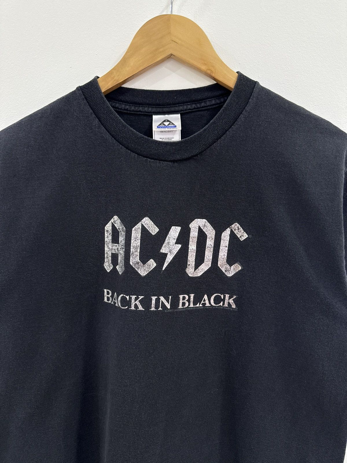 Band Tees × Vintage VINTAGE AC|DC BACK IN BLACK BAND TEES Size US M / EU 48-50 / 2 - 3 Thumbnail