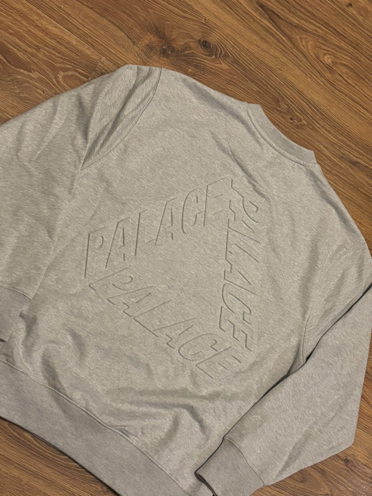 Palace Crewneck Palace L Size US L / EU 52-54 / 3 - 2 Thumbnail