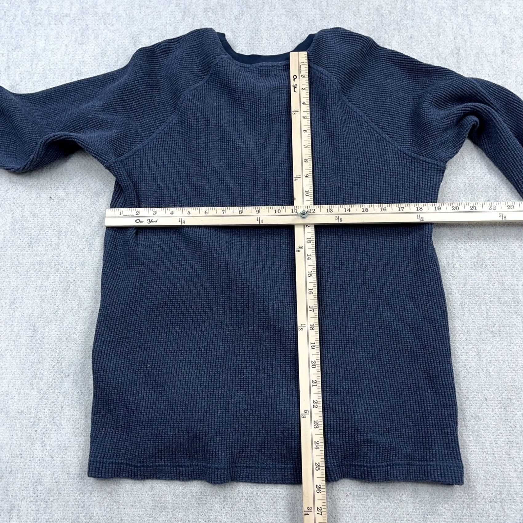 Vintage VINTAGE LL Bean Sweater Men Large Blue Waffle Knit Crewneck Thermal Pullover Signature Size US L / EU 52-54 / 3 - 7 Thumbnail