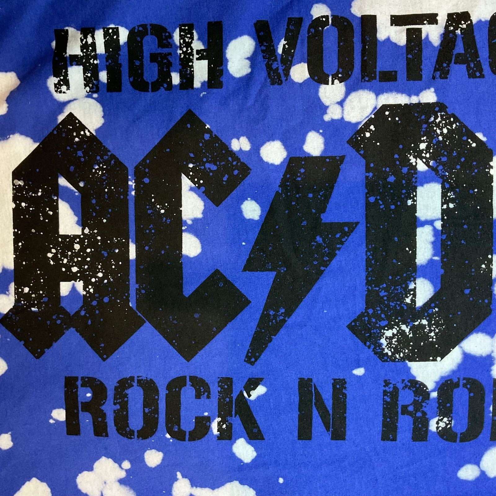 AC/DC ⚡ AC/DC “High Voltage Rock N’ Roll” Bleach Tee Size US L / EU 52-54 / 3 - 3 Thumbnail