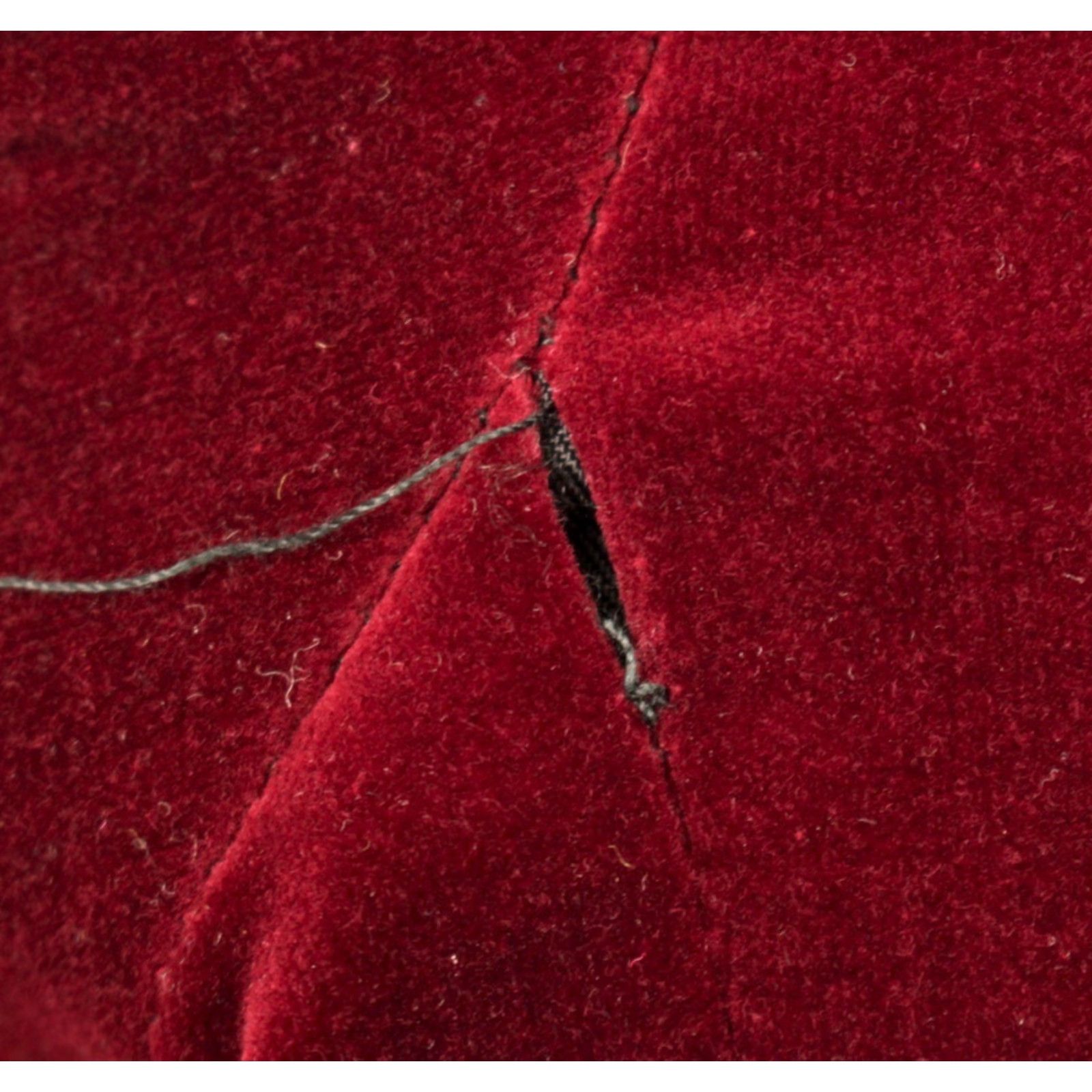 Velvet VTG Vintage 50s Smoking Jacket Robe / Red Velvet 44 Mens Hugh Hefner Style - 1950s Size US S / EU 44-46 / 1 - 6 Thumbnail
