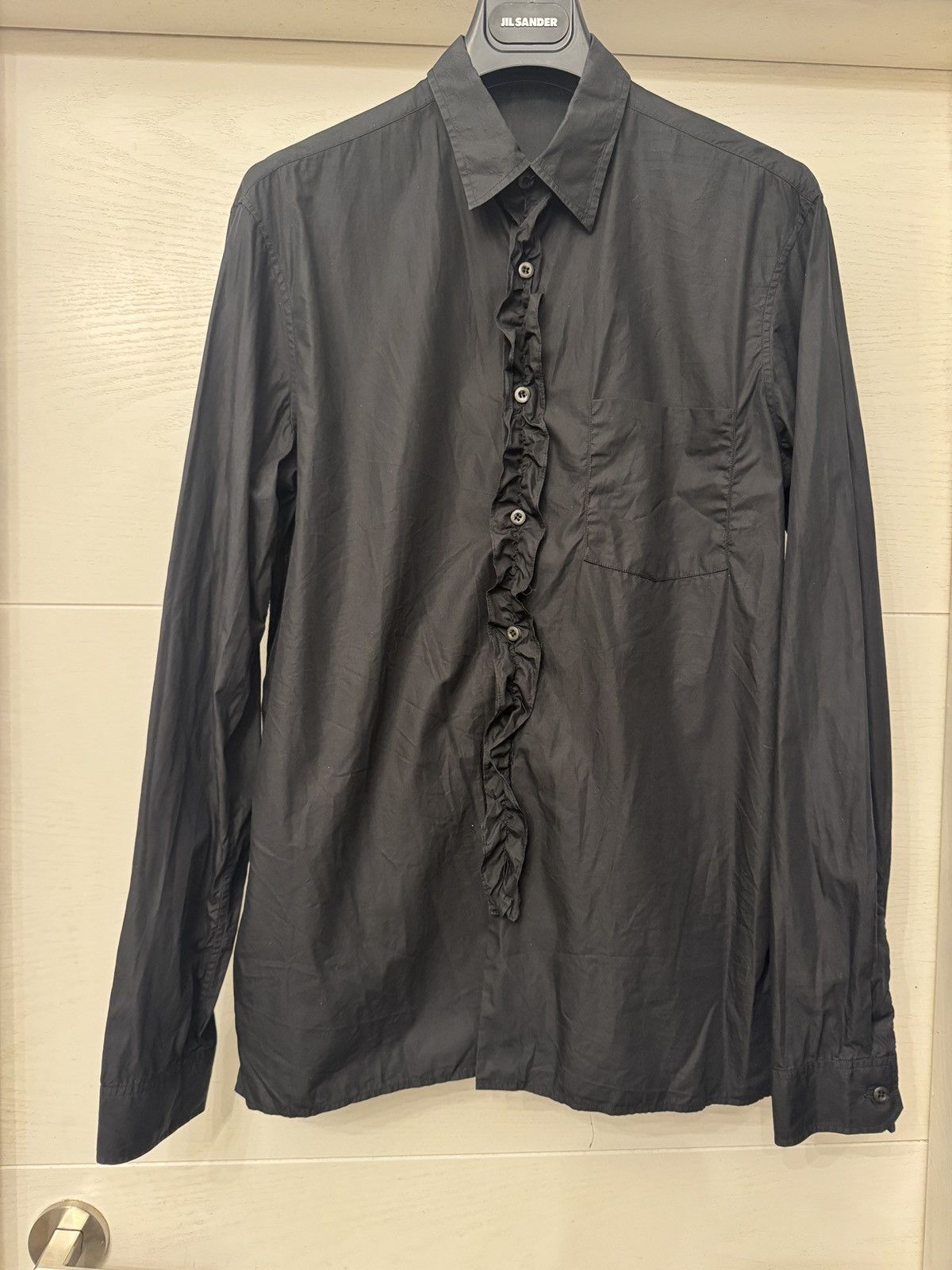 Prada Prada ruffled shirt size 39 M 15 1/2 Size US M / EU 48-50 / 2 - 1 Thumbnail