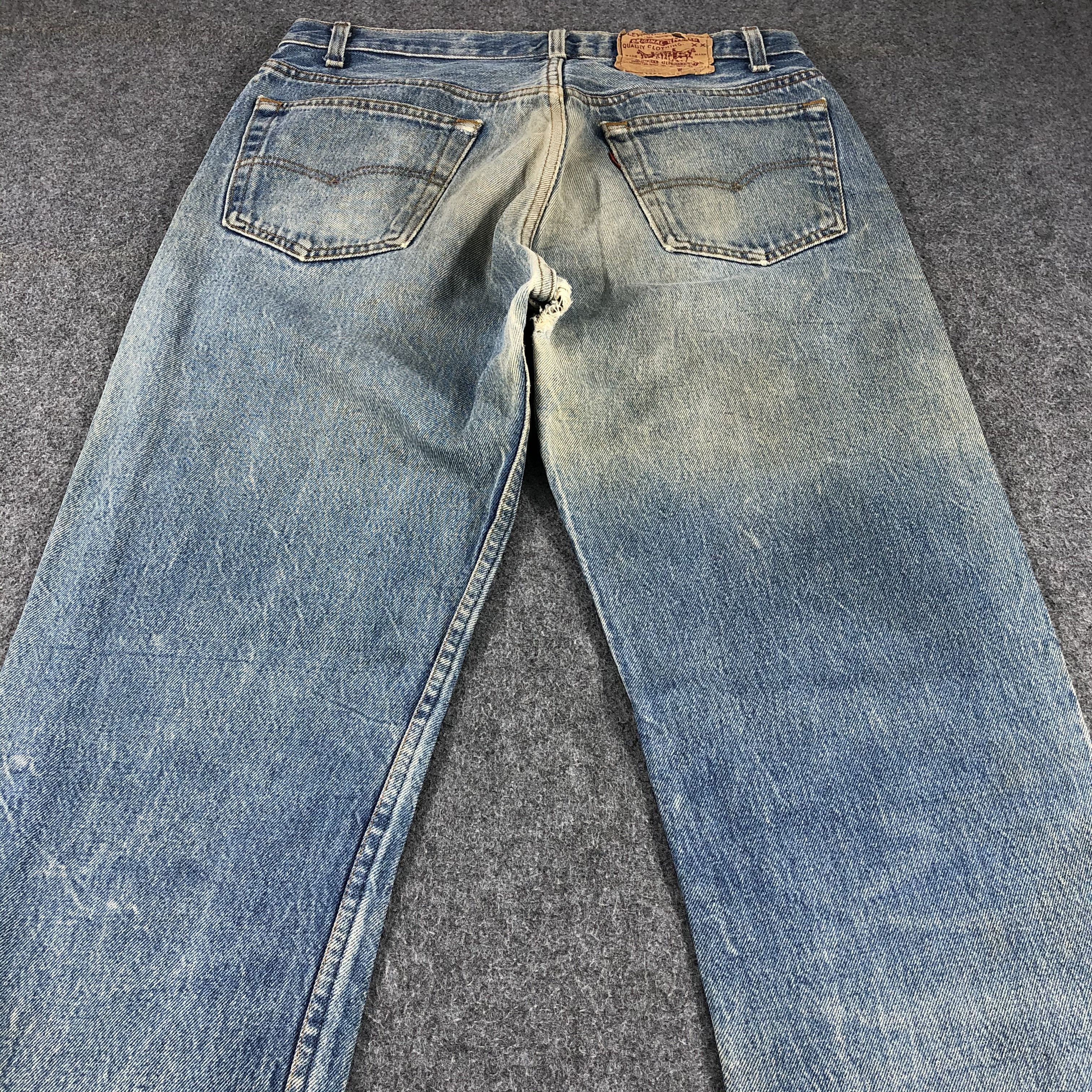 Levi's × Vintage Vintage 80s Light Wash Levis 501 Jeans-JM822 Size US 32 / EU 48 - 4 Thumbnail