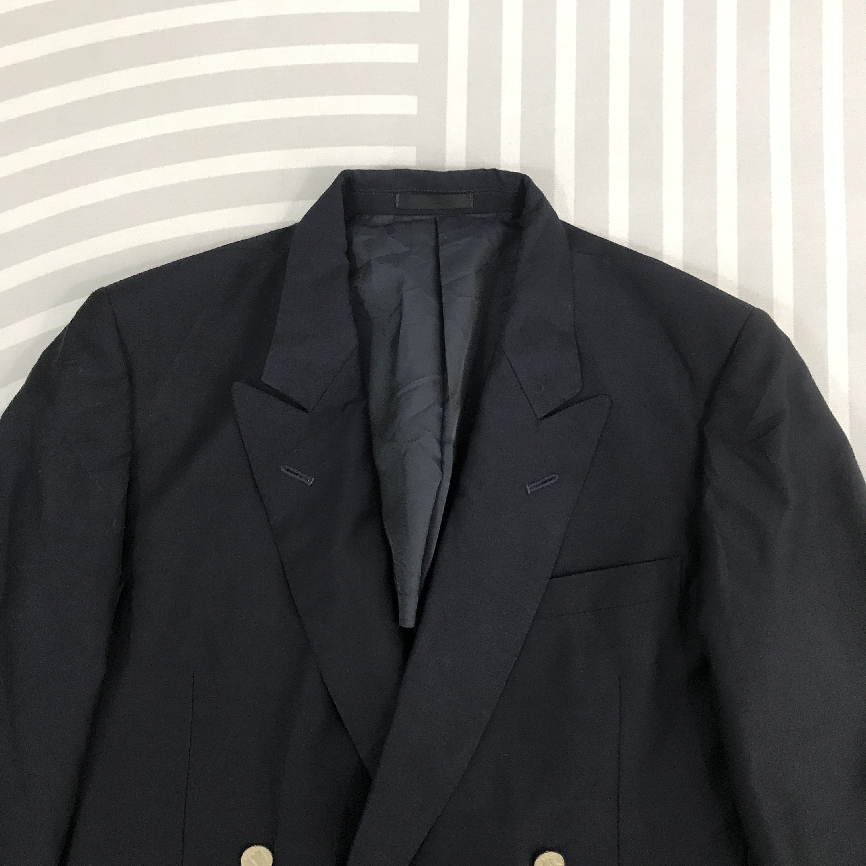 Burberry × Vintage Burberry men’s Double breast Gold button blazer jacket Size US L / EU 52-54 / 3 - 3 Thumbnail