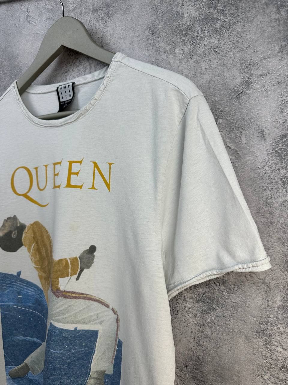 Amplified Amplified x Queen Freddie Mercury Distressed Graphic T-Shirt Size US XL / EU 56 / 4 - 5 Thumbnail