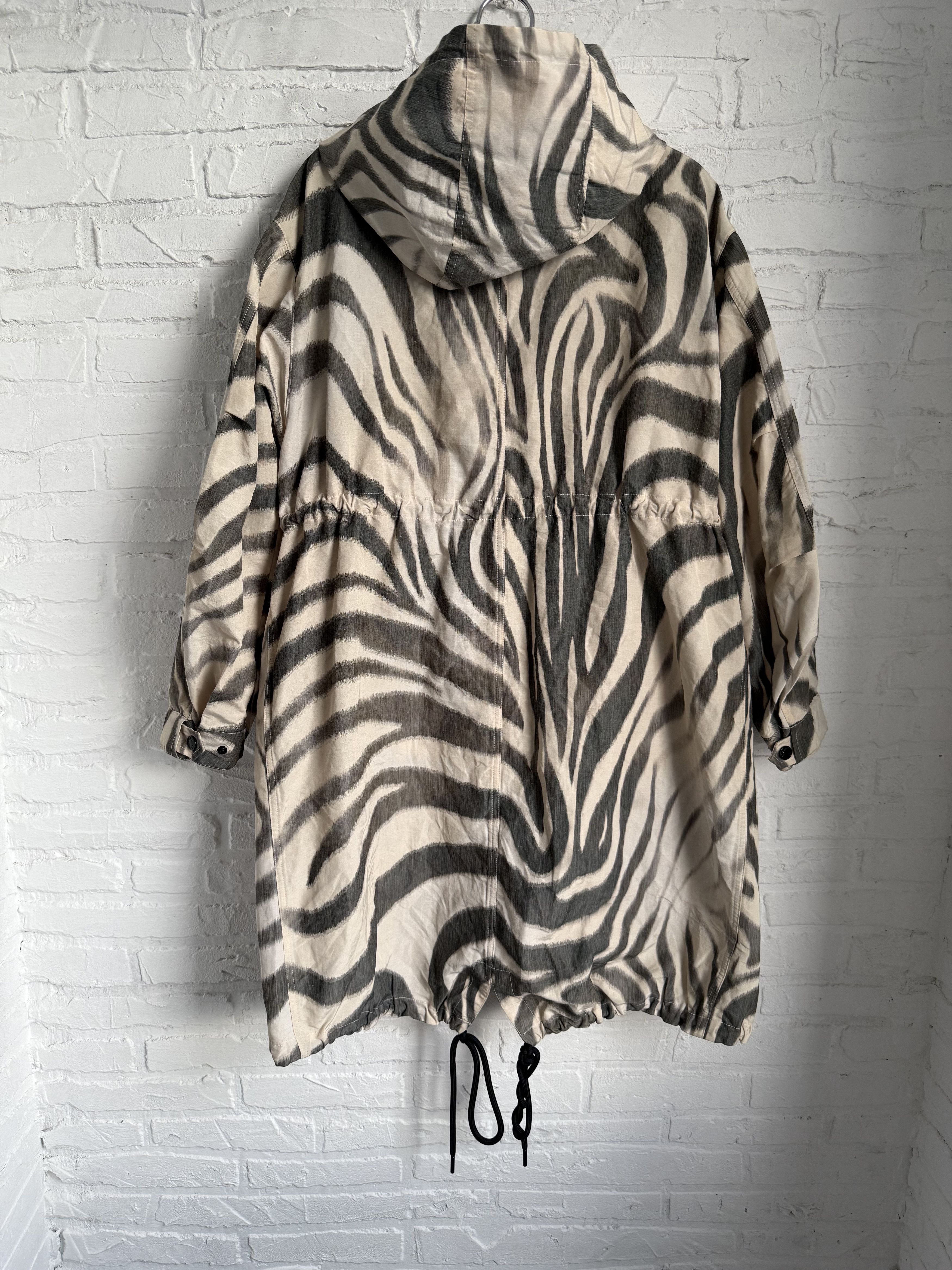 Moncler Moncler Achird Zebra Print linen blend Parka Coat Size ONE SIZE - 22 Thumbnail