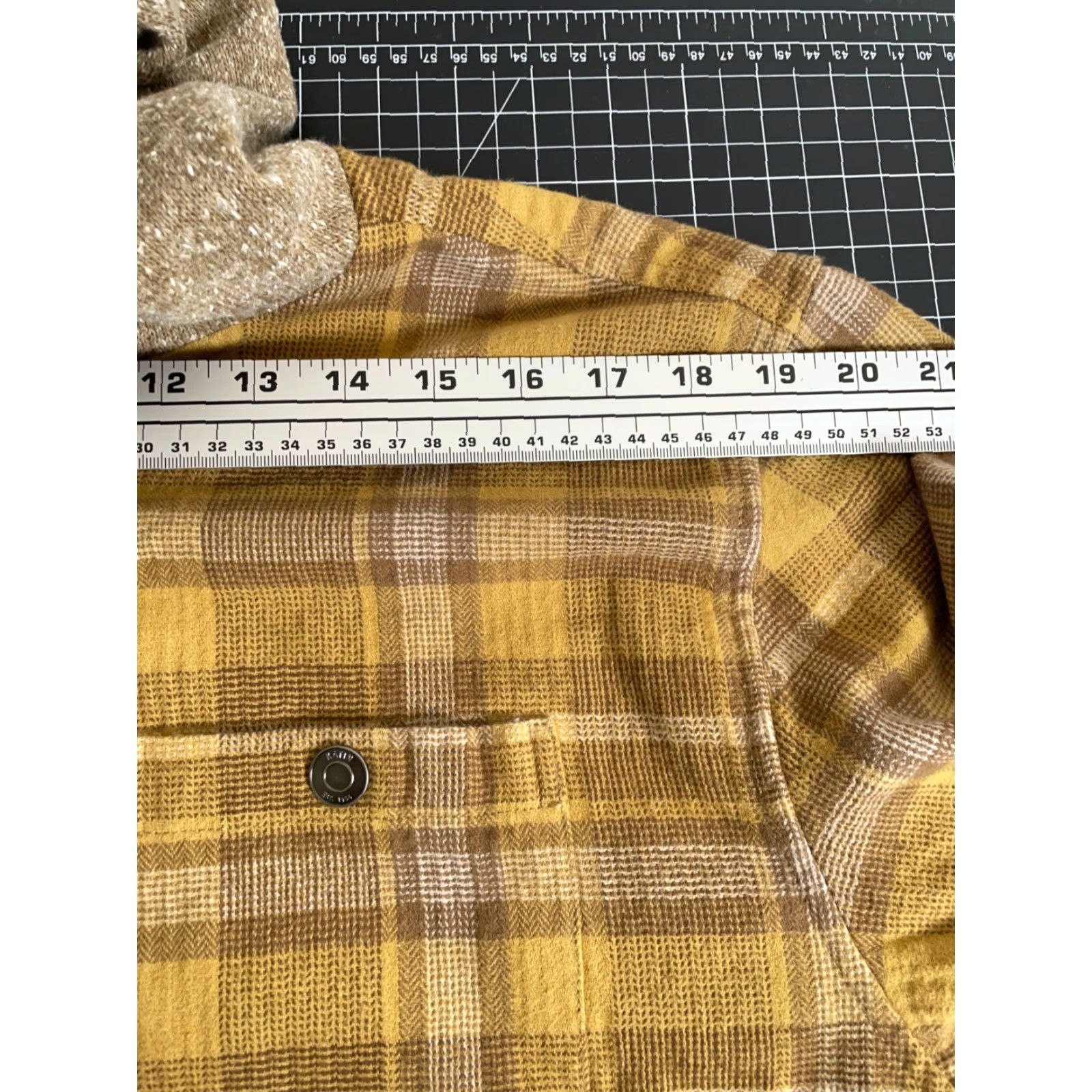 Katin VINTAGE Katin Harold Hooded Flannel Shirt Adult Large Yellow Plaid Snap Button Hooded Flannel Men's Large Yellow 90s Grunge Shirt Size US L / EU 52-54 / 3 - 6 Thumbnail