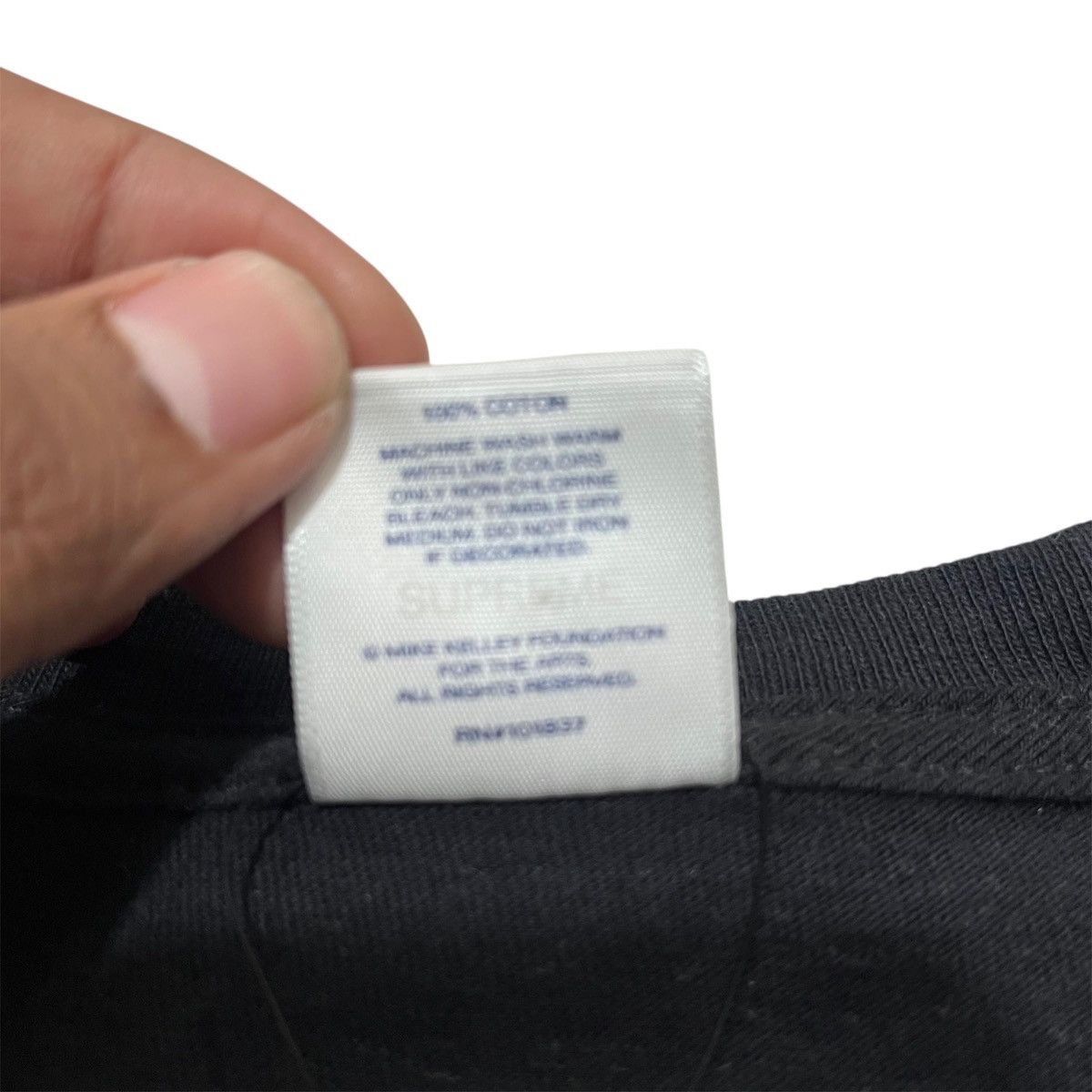 Supreme FW18 Supreme x Mike kelley Hiding From Indians Tee Size US S / EU 44-46 / 1 - 6 Thumbnail