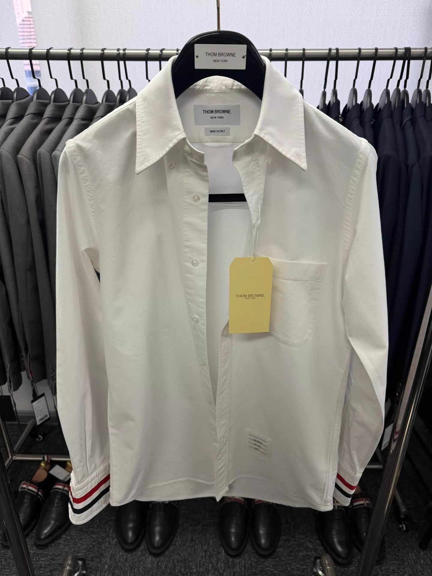 Thom Browne Thom Browne White Oxford Cuff TriColor Tab Shirt Size0 Size US XS / EU 42 / 0 - 1 Thumbnail