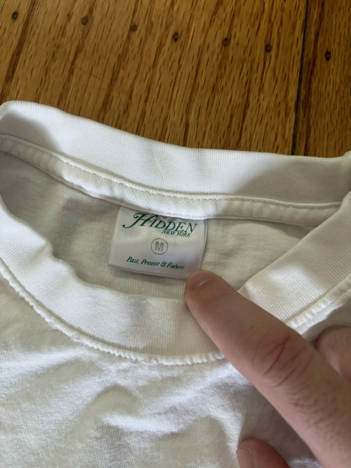 HIDDEN Hidden NY cloud logo t shirt Size US M / EU 48-50 / 2 - 4 Thumbnail