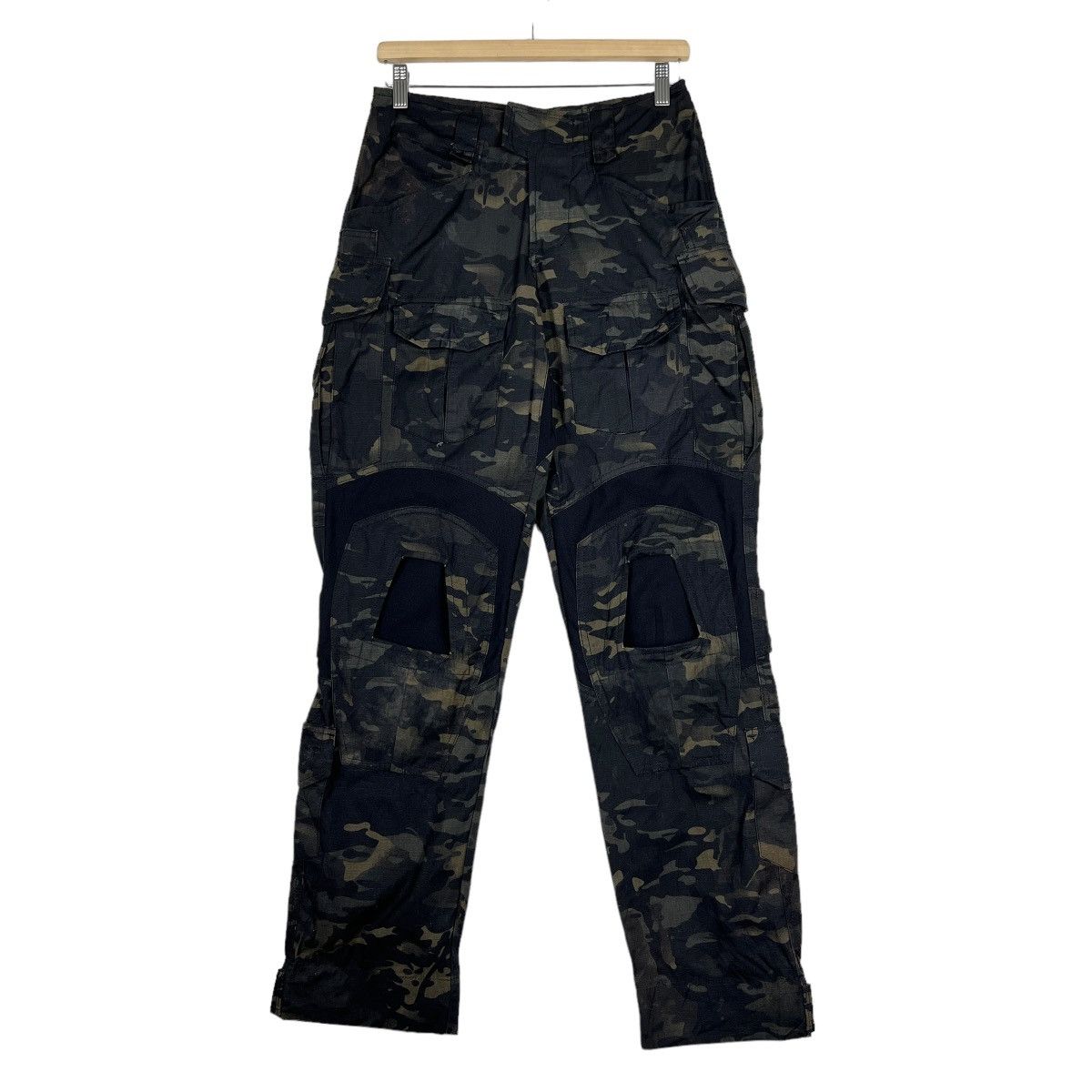 Japanese Brand 🔥 FLASH FORCE CAMO TECHNICAL CARGO PANTS Size US 28 / EU 44 - 1 Thumbnail