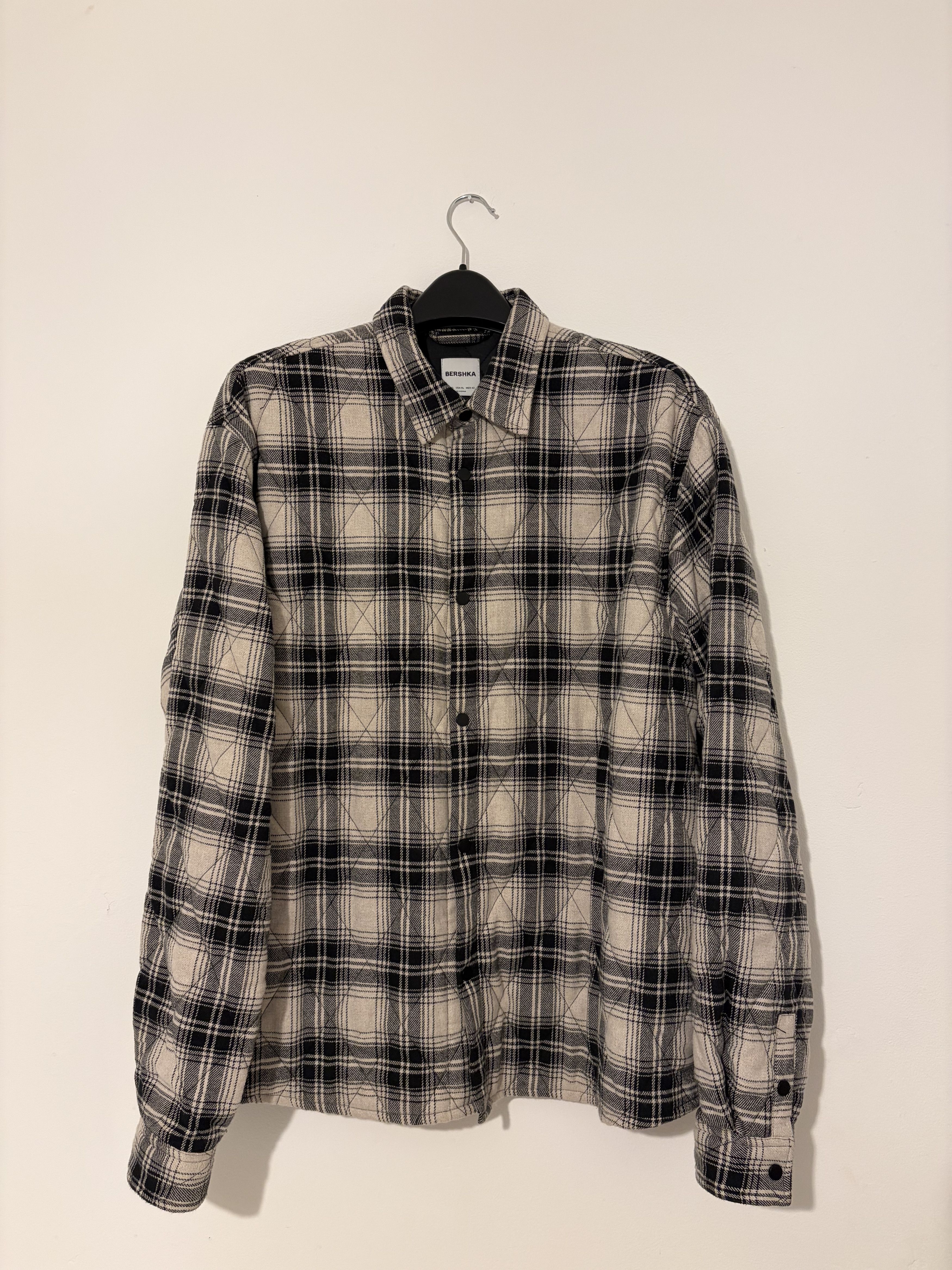 Bershka Bershka Check Quilted Overshirt Black/White Long Sleeve Size US XL / EU 56 / 4 - 1 Thumbnail