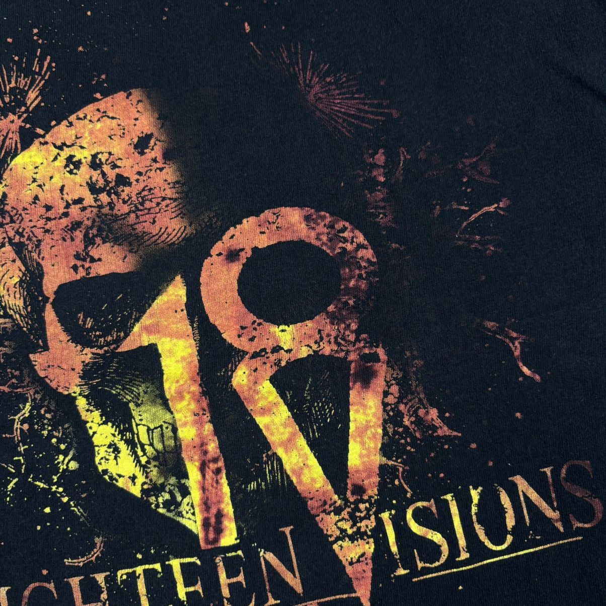 Band Tees Eighteen visions - 18 and skull 00’s Size US M / EU 48-50 / 2 - 4 Thumbnail