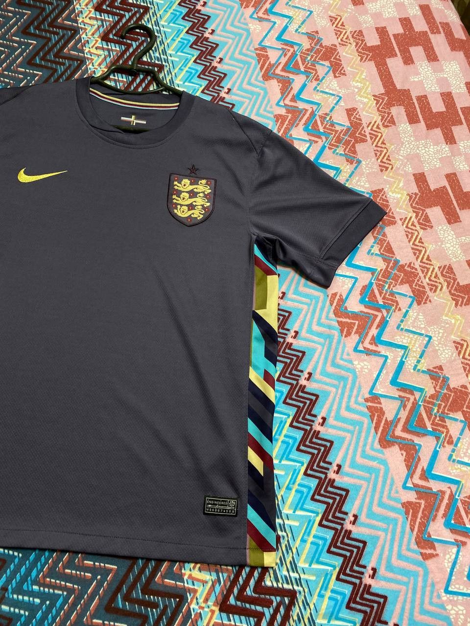 Nike Jerseys Nike DRI-FIT ENGLAND Football T-Shirt Y2K Vintage Size US M / EU 48-50 / 2 - 7 Thumbnail