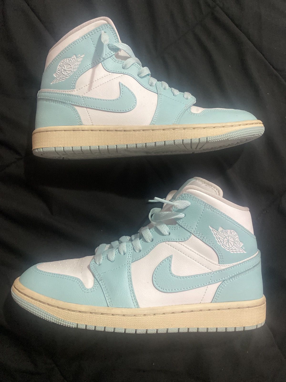 Jordan Brand Jordan 1 Mid Women's "Sail/Light Dew/Muslin" Shoe Size US 8.5 / IT 38.5 - 2 Thumbnail