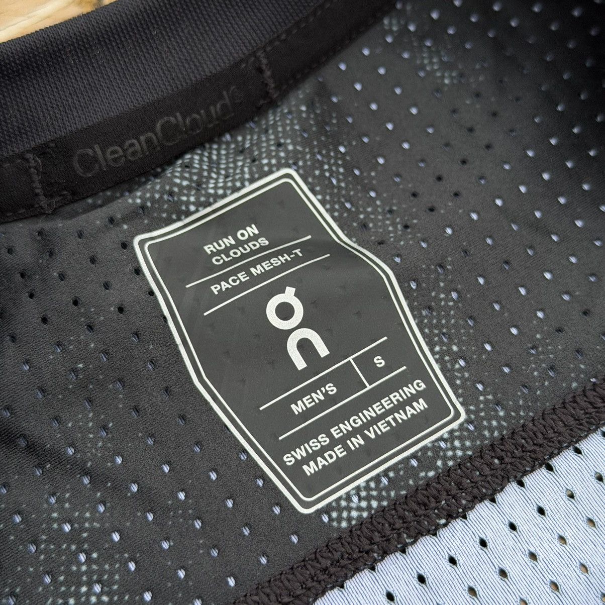 On On CleanCloud Pace Mesh-T Men's S Black Running T-Shirt Size US S / EU 44-46 / 1 - 5 Thumbnail