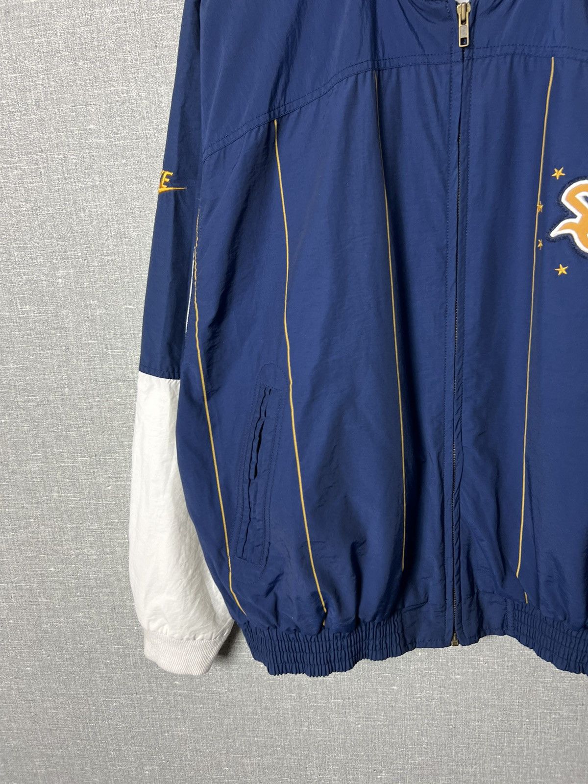 Nike Rare Vintage Nike Supreme Court SC Big Logo Bomber Jacket Size US L / EU 52-54 / 3 - 9 Thumbnail