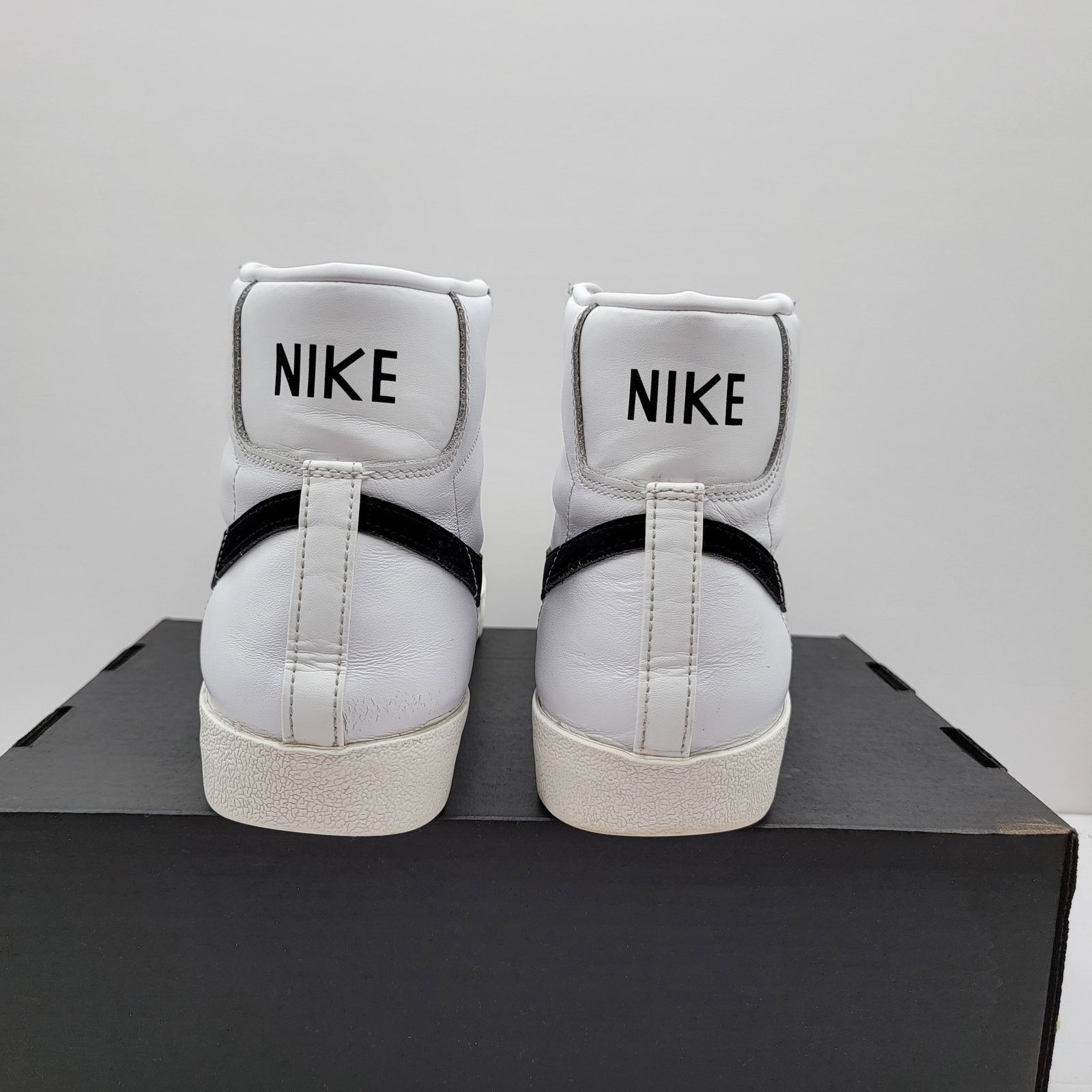 Nike Nike Blazer Mid '77 Vintage White Black Men's Sz 11.5 (278) Size US 11.5 / EU 44-45 - 4 Thumbnail