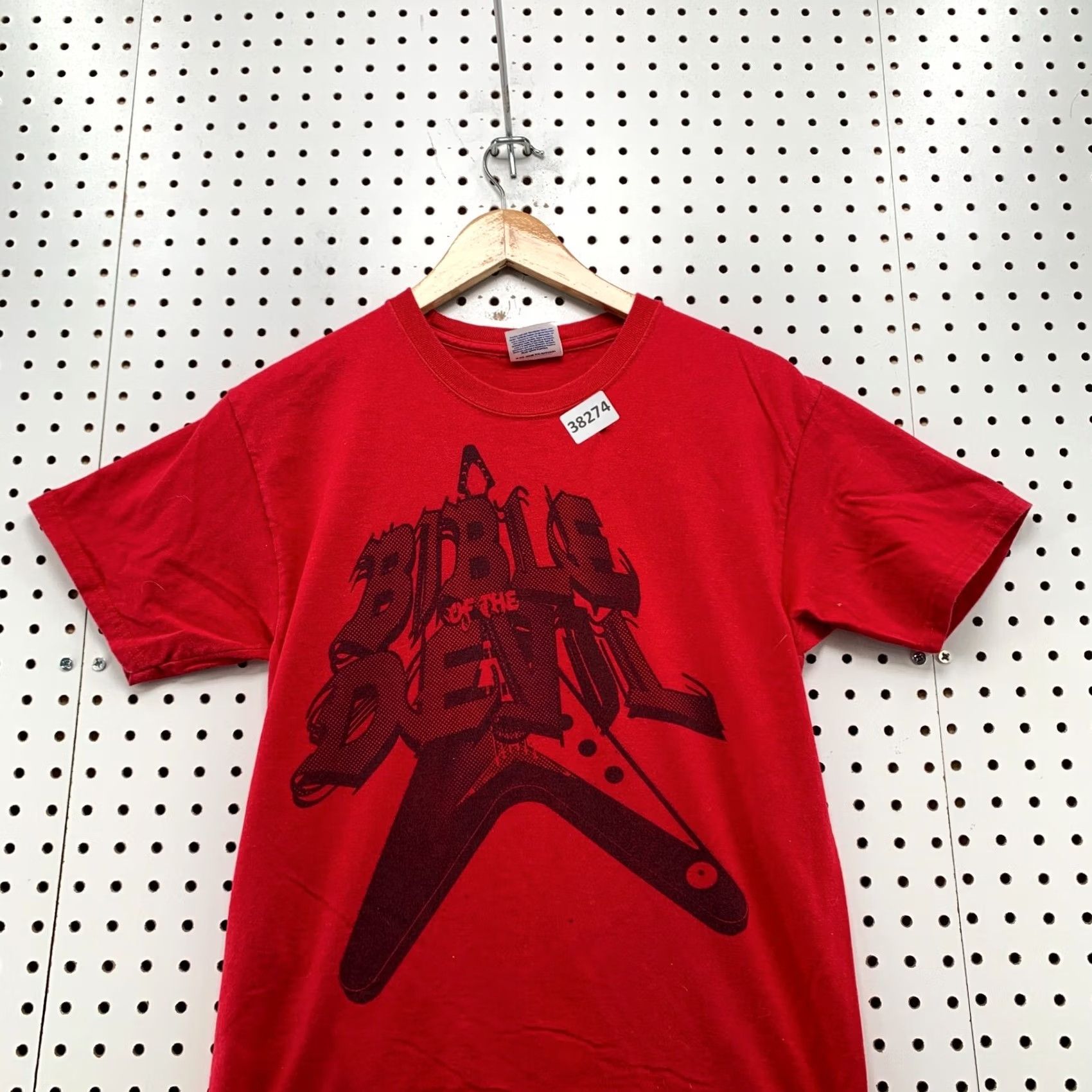 Hanes Bible Devil Beyond Bomb Tour Shirt Men Small Red 2008 Music Band Concert Size US S / EU 44-46 / 1 - 3 Thumbnail