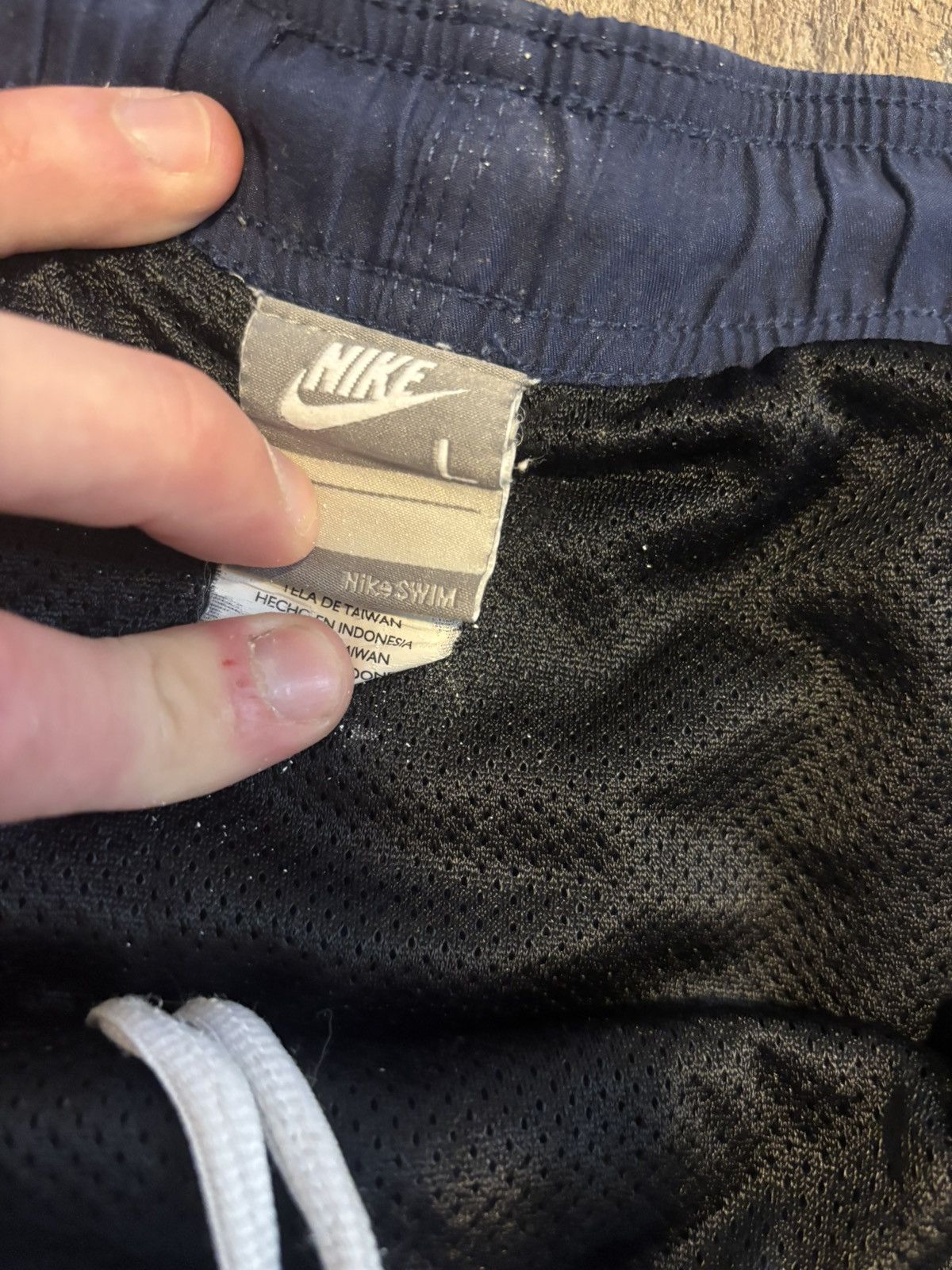 Nike 2000s Nike Swim Swim Trunks Size US 34 / EU 50 - 2 Thumbnail