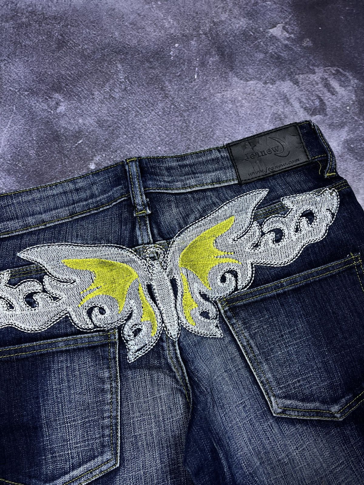 Vintage Vintage Y2K Flared Butterfly Jeans Denim 2000s Streetwear Size 29" - 5 Thumbnail
