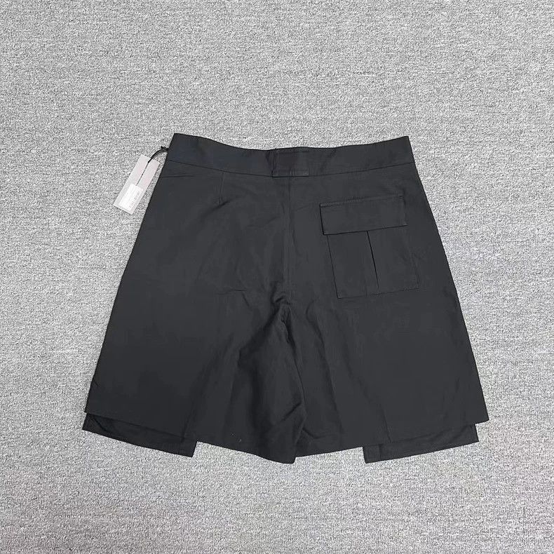 Dior Dior Black Satin Cargo Shorts with Buckles Size US 36 / EU 52 - 3 Thumbnail