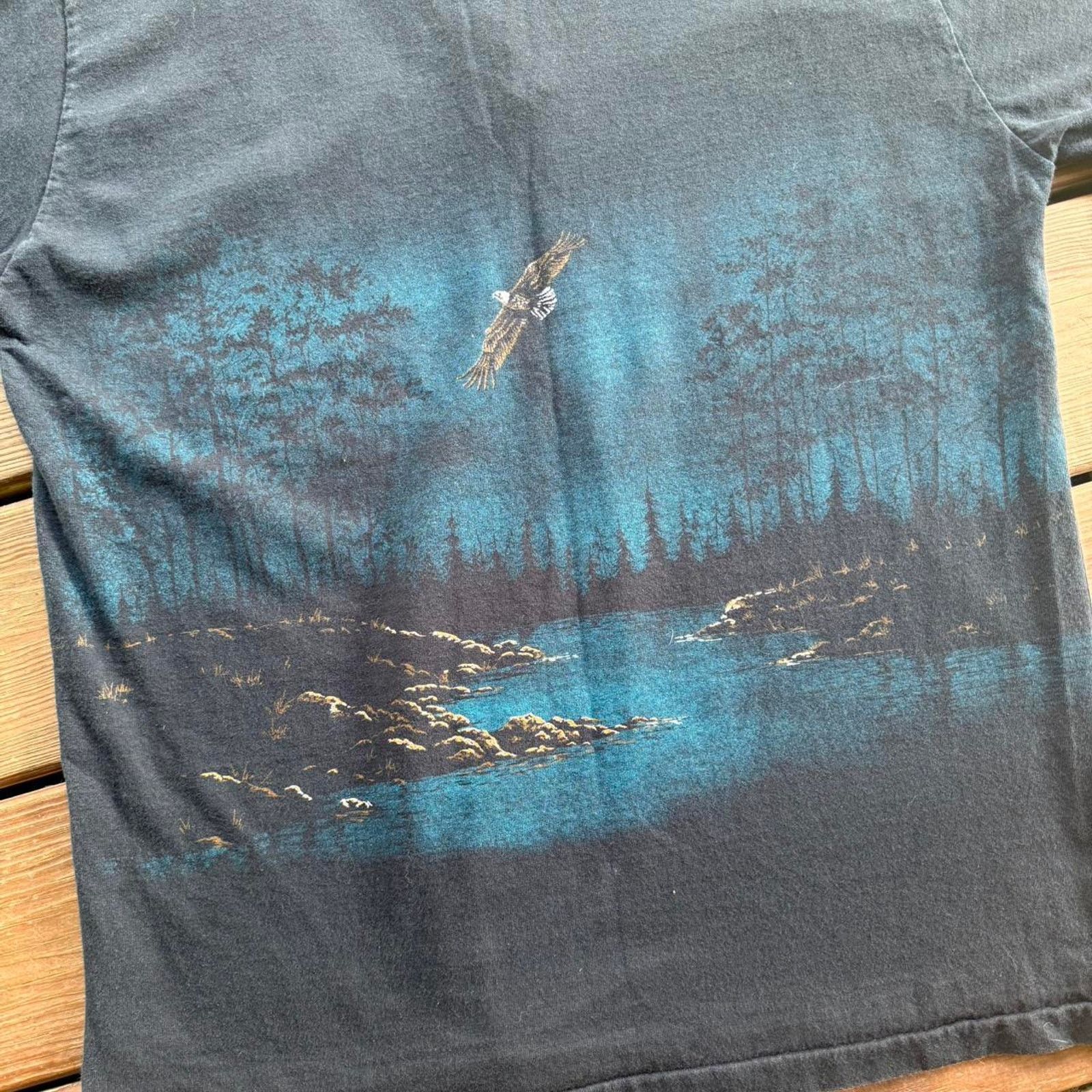Vintage Vintage 90s Art Unlimited Eagle Nature Wrap Around Tee Size US L / EU 52-54 / 3 - 4 Thumbnail